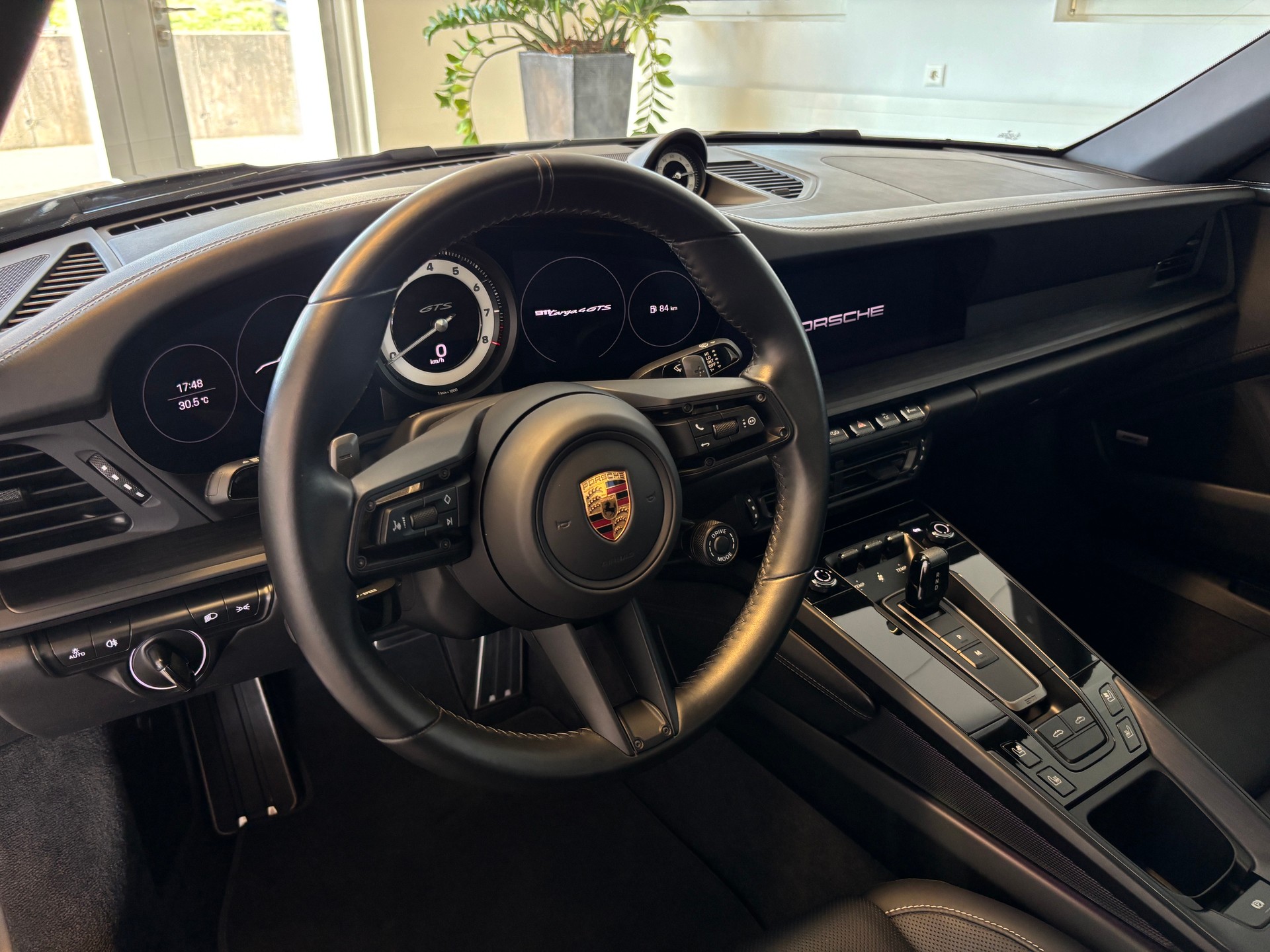 PORSCHE 911 Targa 4 GTS PDK-image-7