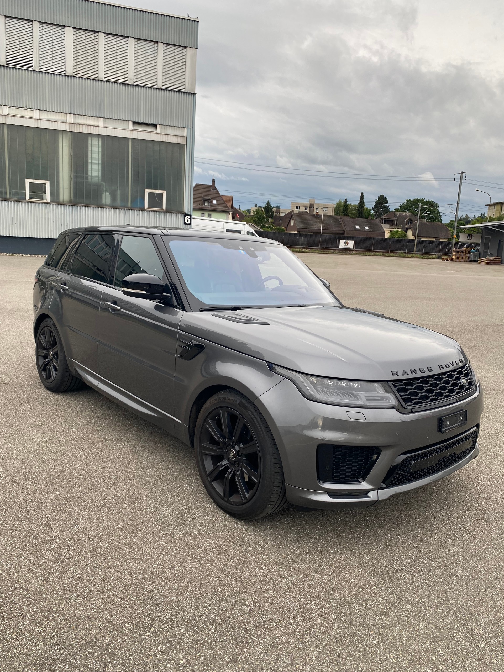 LAND ROVER Range Rover Sport 3.0 SDV6 HSE Dynamic Automatic-image-8