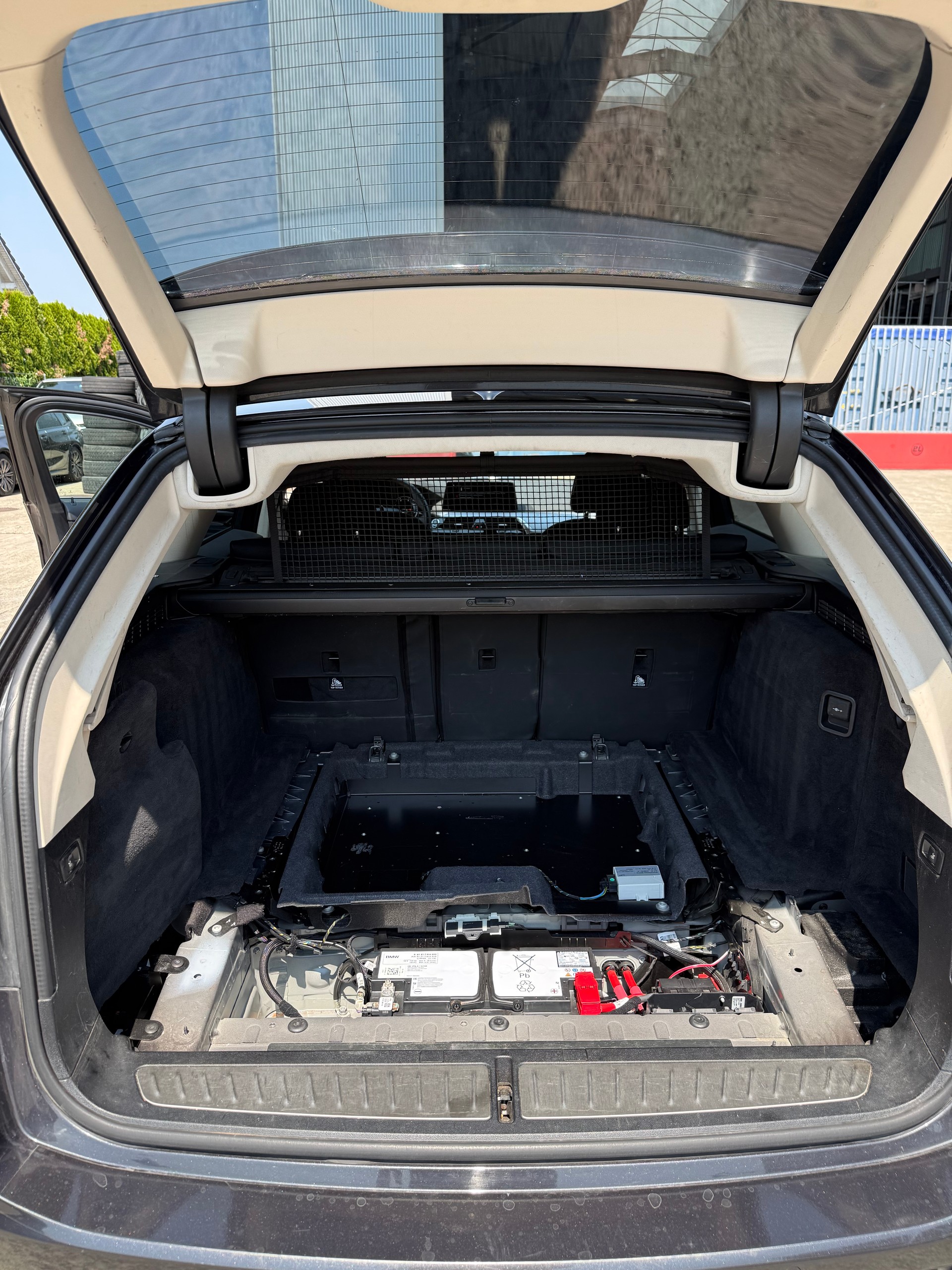 BMW 530d xDrive Touring Steptronic-image-11