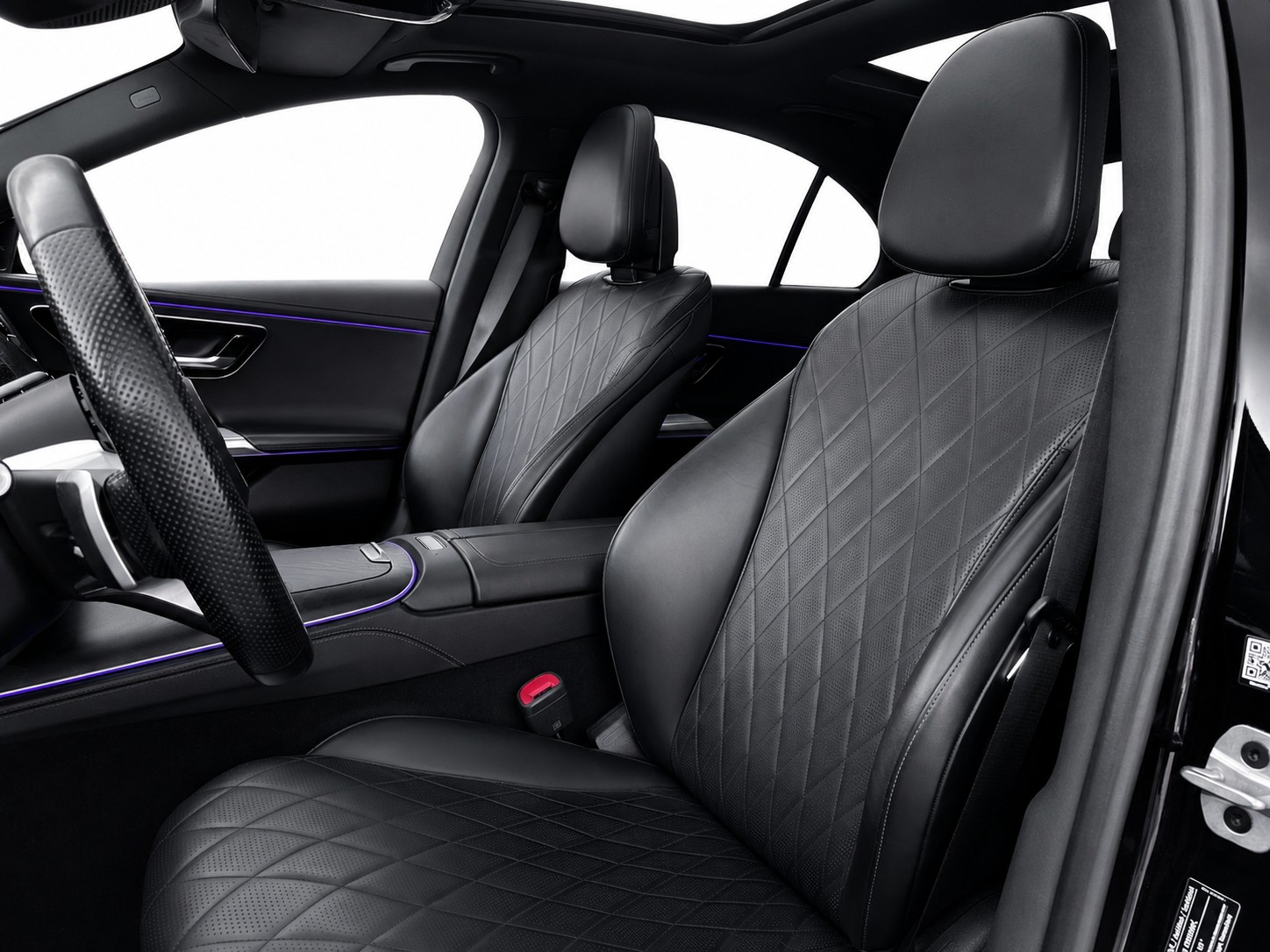 MERCEDES-BENZ E 220 d AMG Line 4matic CH FAHRZEUG-image-13