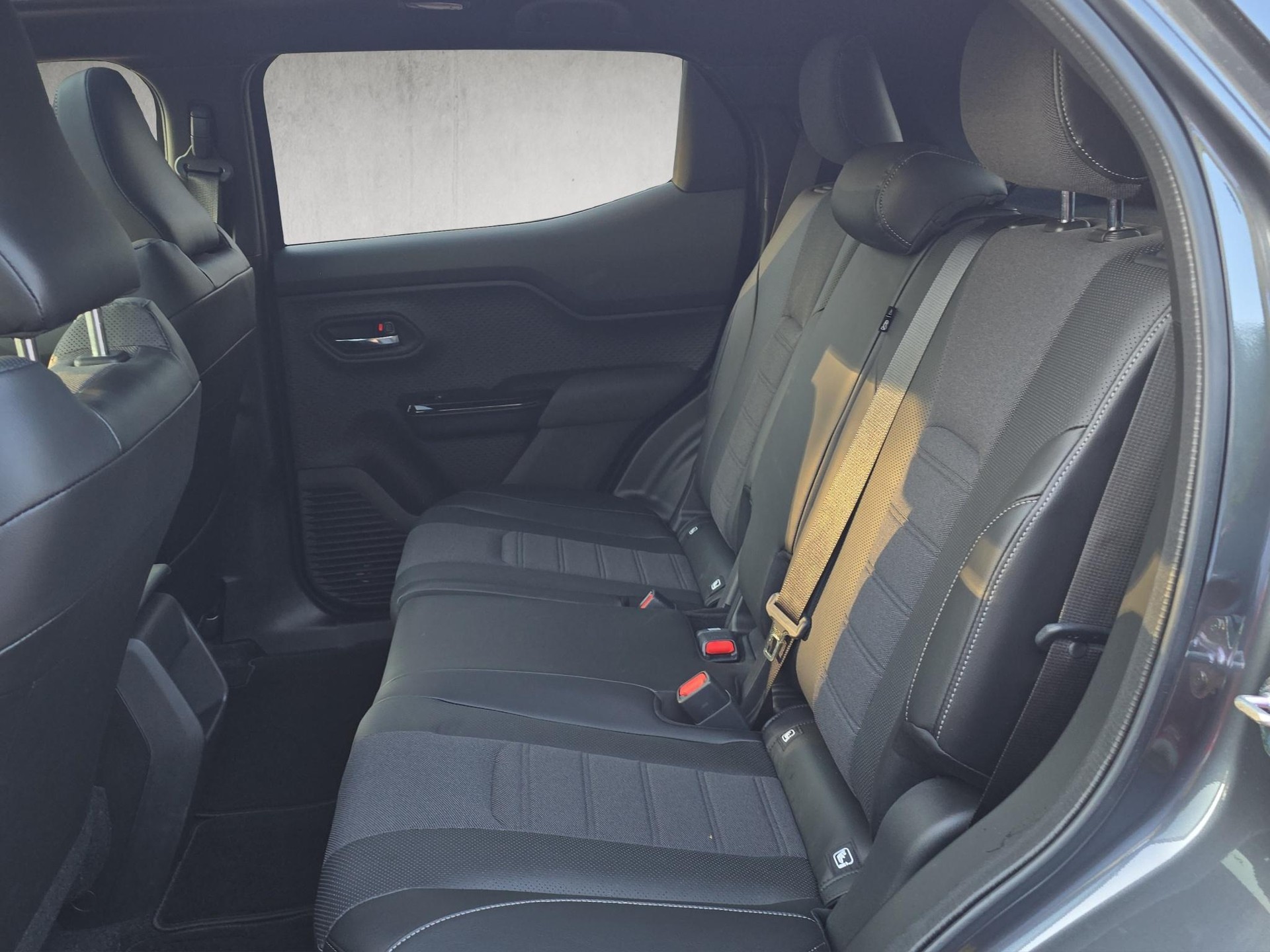 TOYOTA Urban Cruiser Premium AWD-image-11