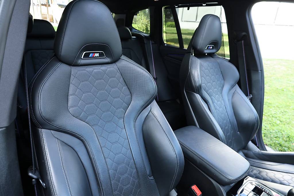 BMW XM-image-2