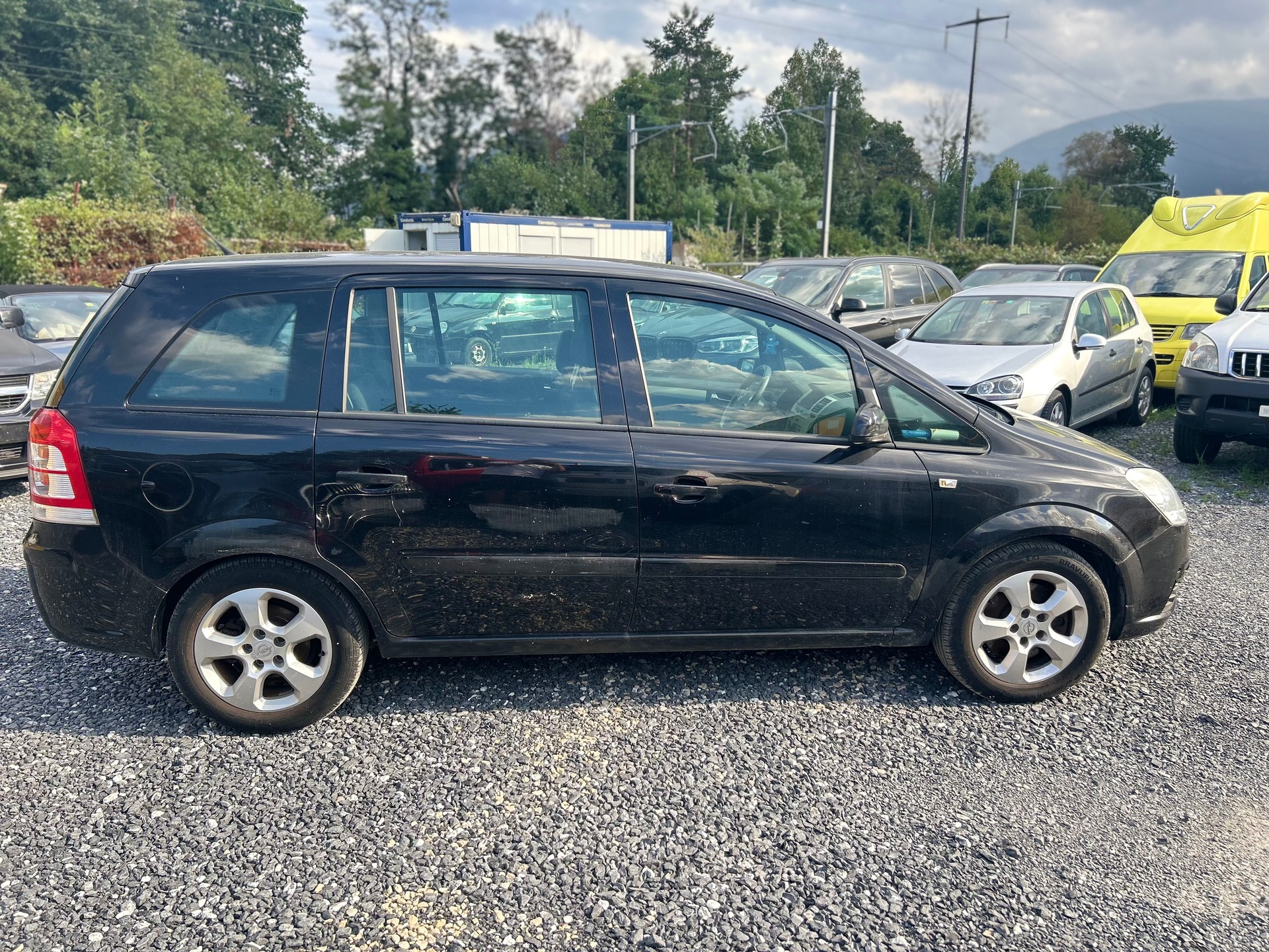 OPEL Zafira 2.2i 16V Sport-image-6
