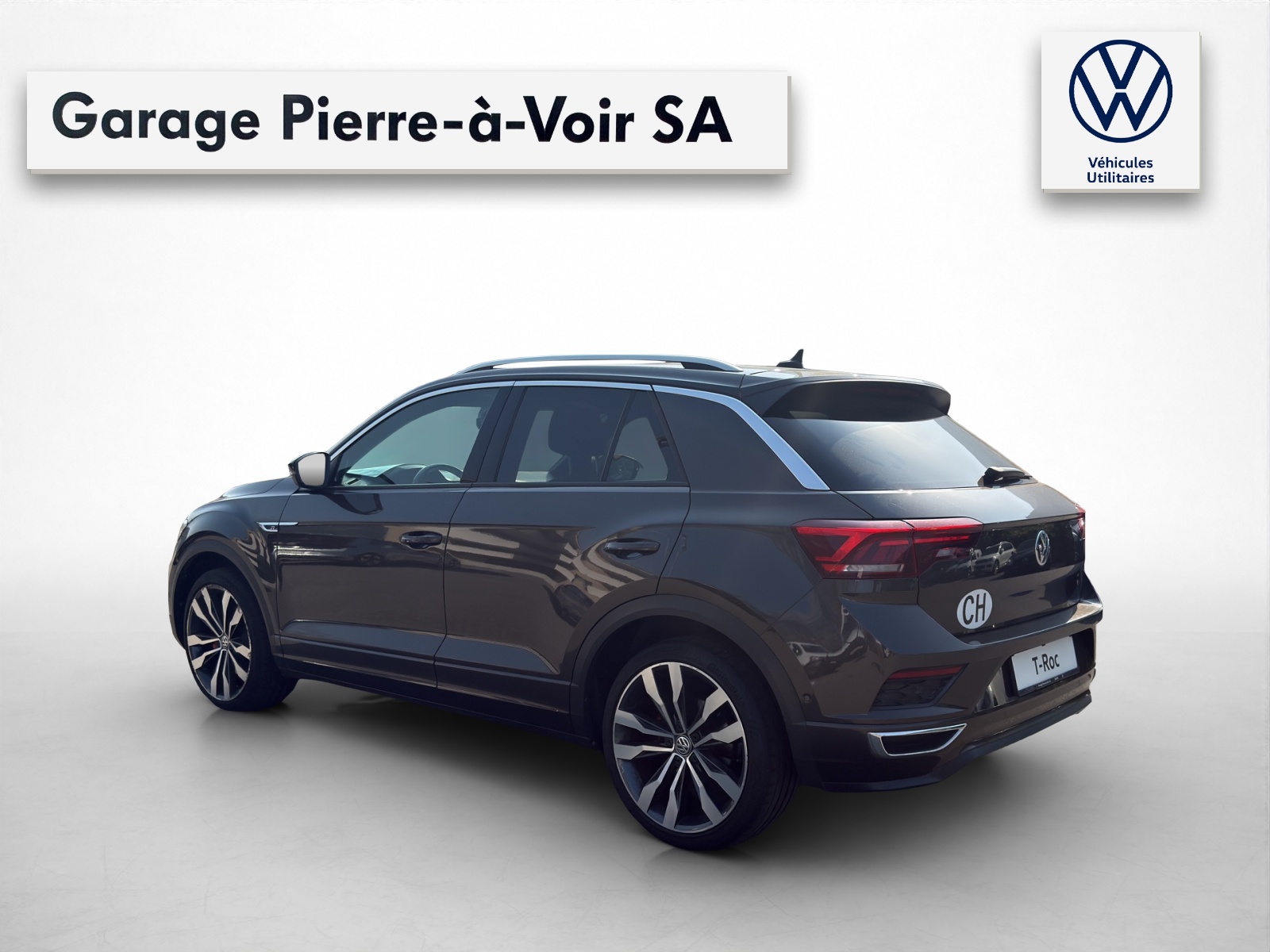 VW T-Roc 2.0 TSI Sport DSG 4Motion-image-2