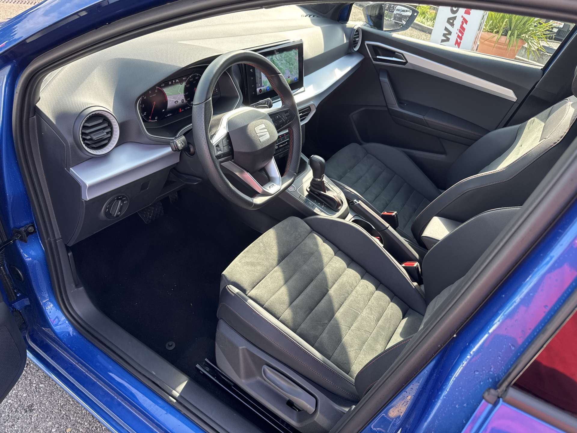 SEAT Ibiza 1.5 EcoTSi FR DSG-Automat-image-5
