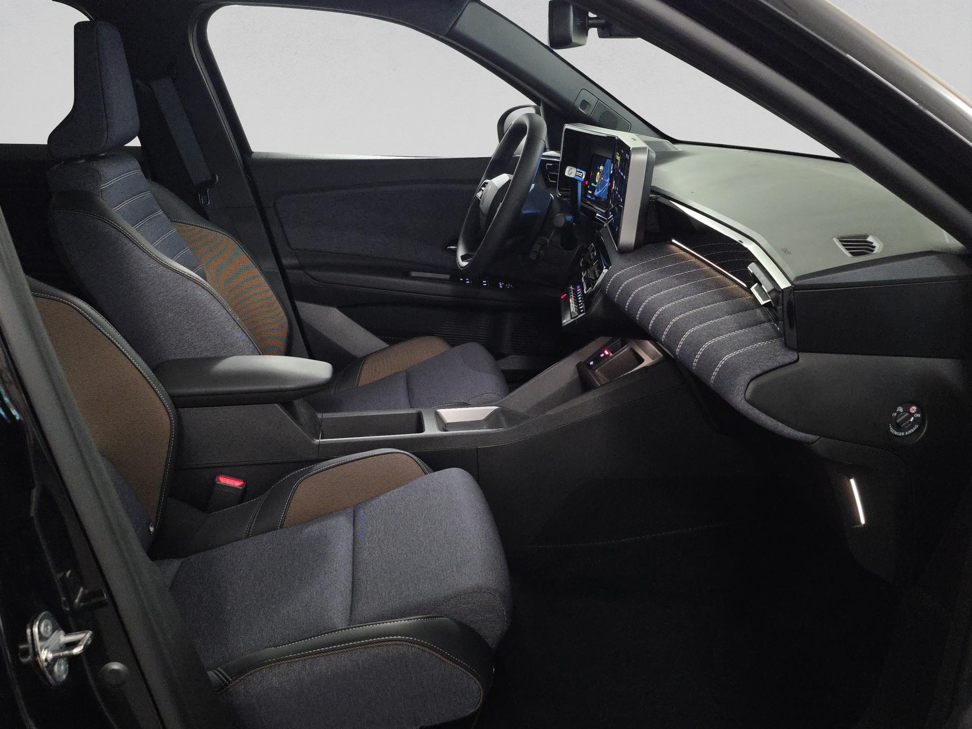 RENAULT R5 E-Tech Comfort Range 52 kWh Techno-image-16