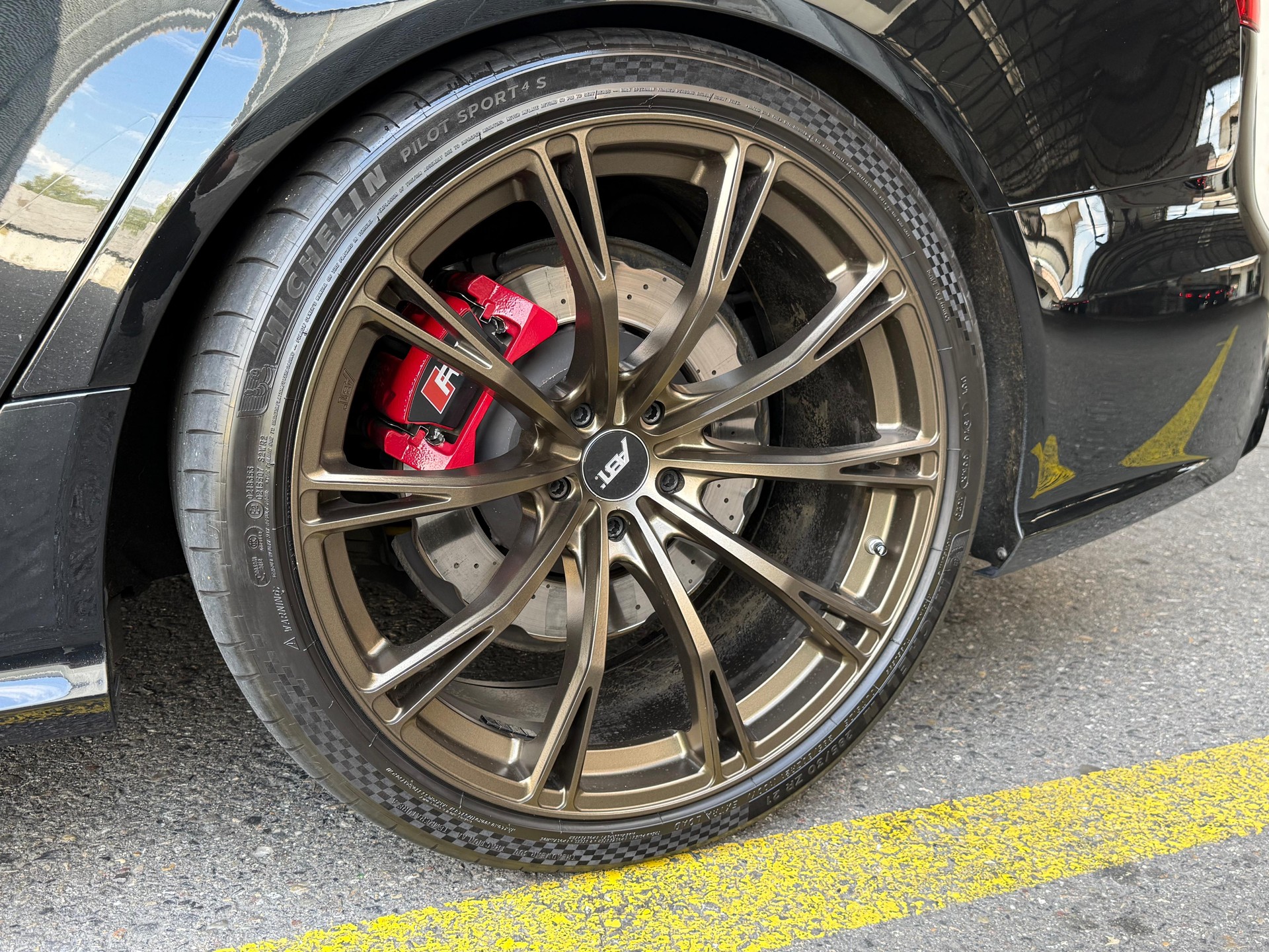 AUDI RS6 Avant 4.0 TFSI V8 quattro Tiptronic-image-15