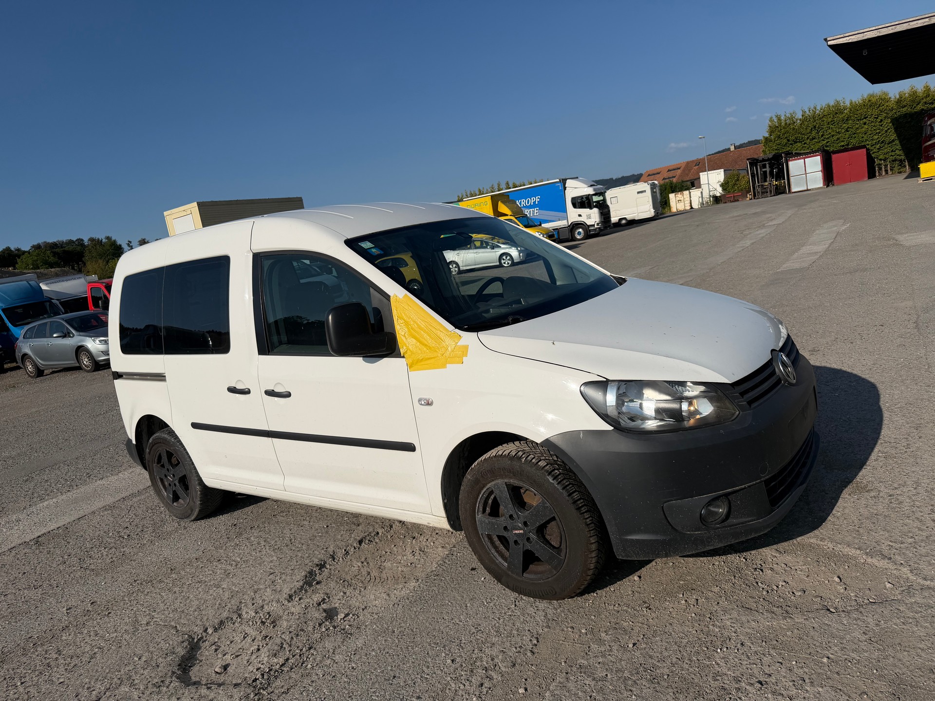 VW Caddy 1.6 TDI-image-2