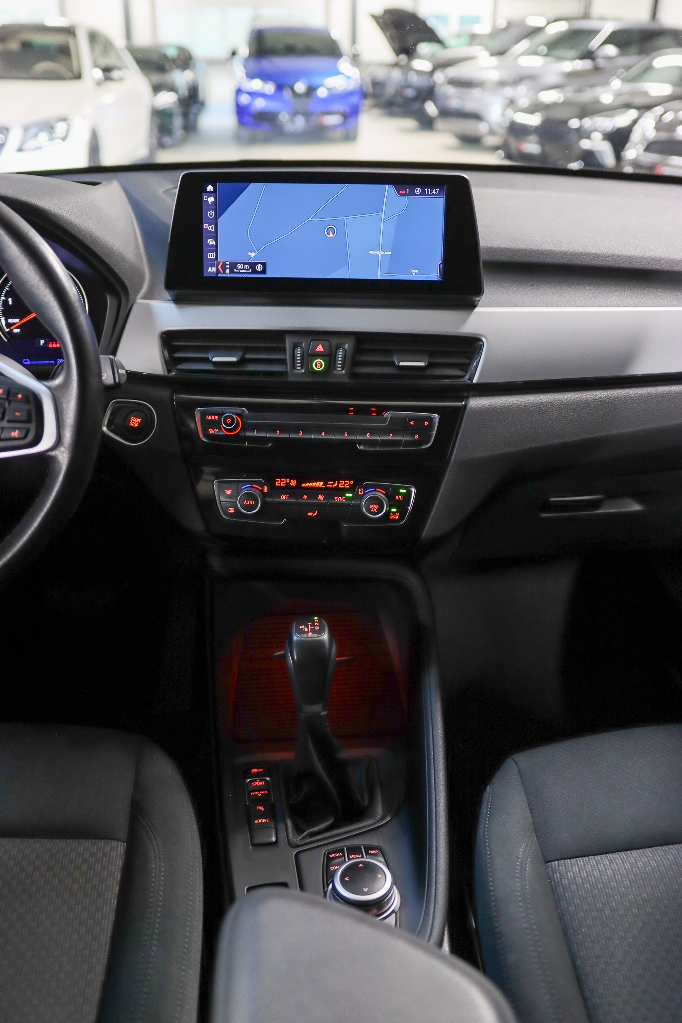 BMW X1 xDrive 25e Steptronic-image-11