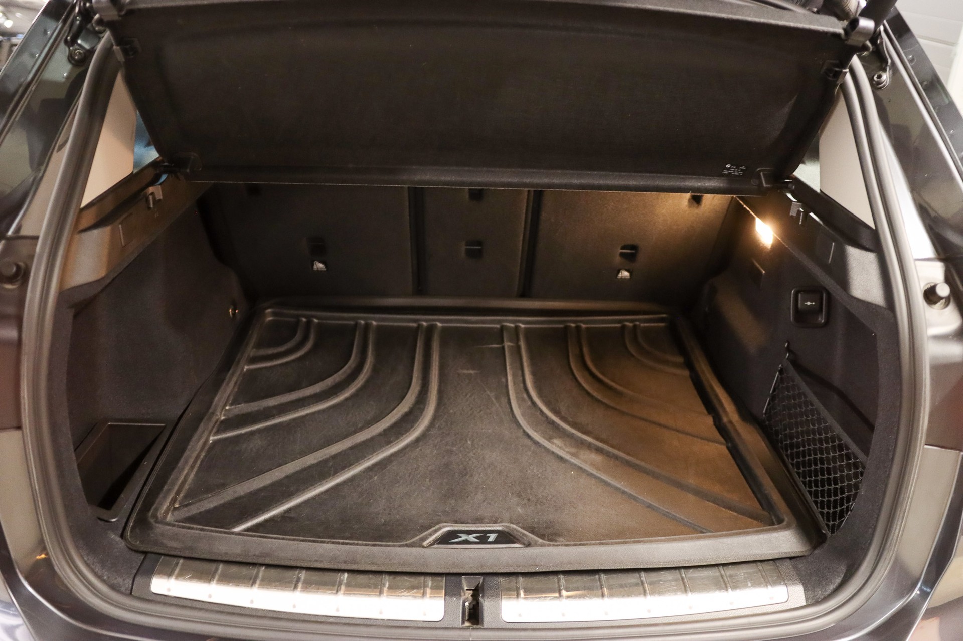 BMW X1 xDrive 25e Steptronic-image-14