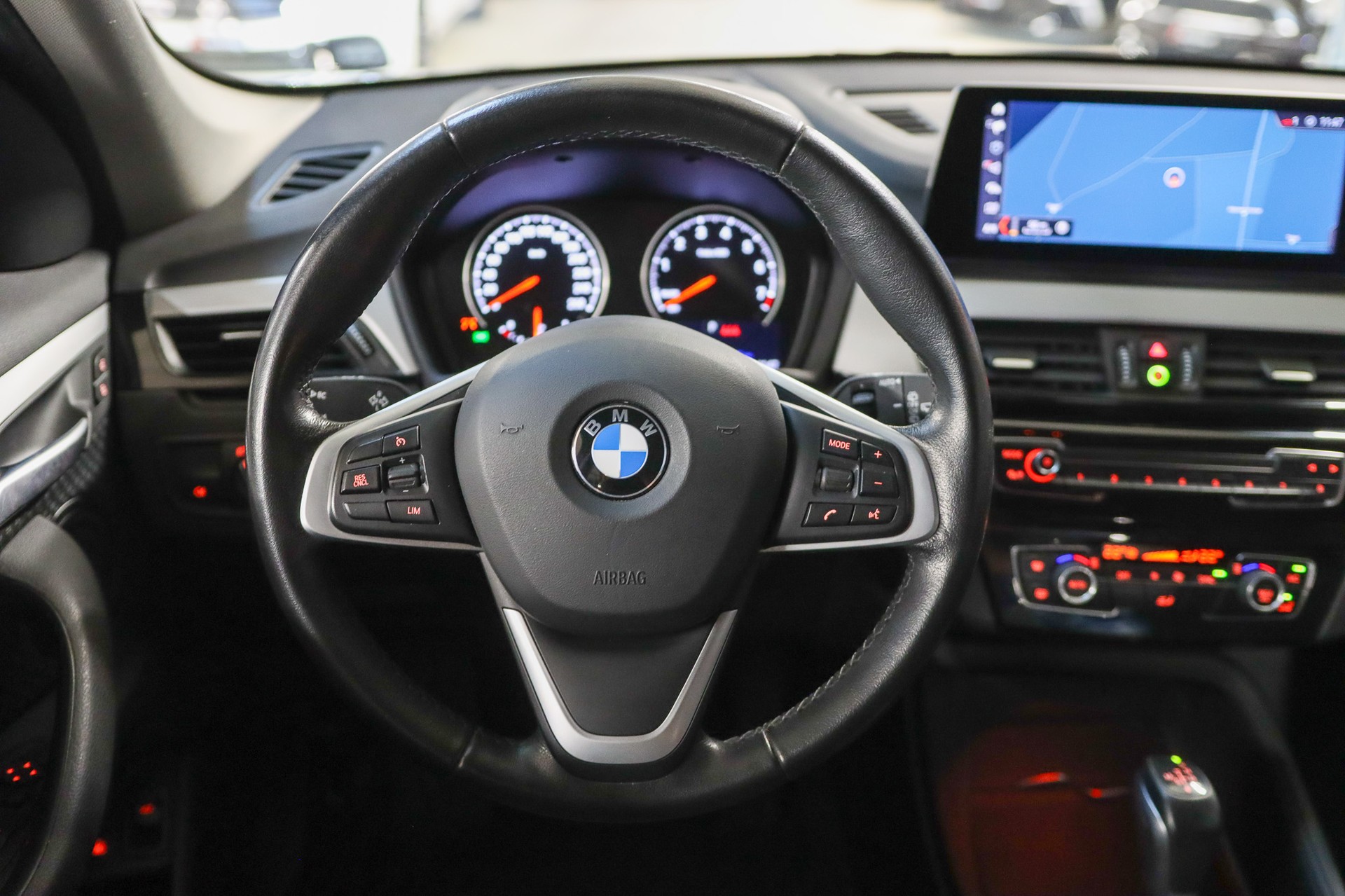BMW X1 xDrive 25e Steptronic-image-10