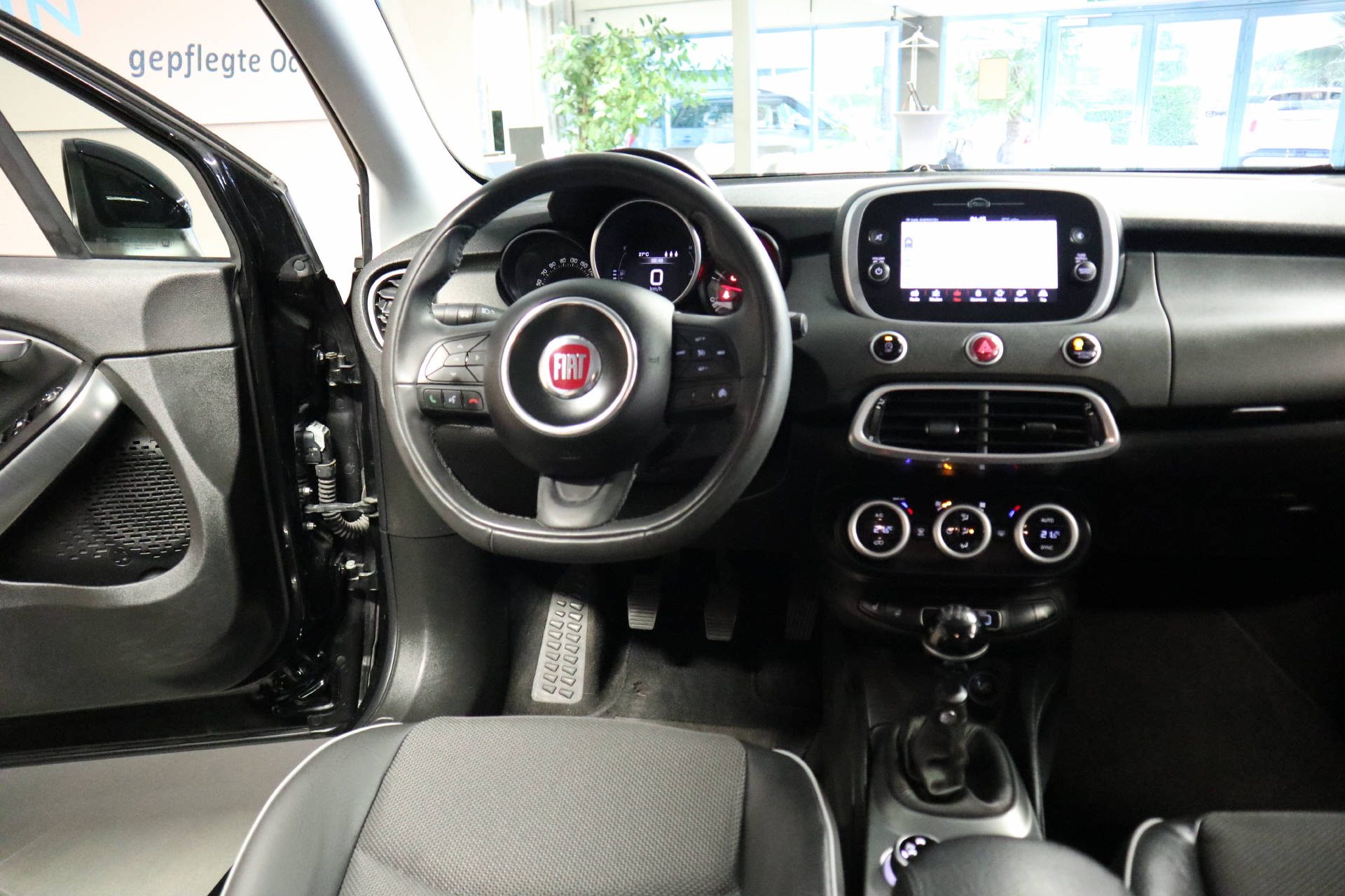 FIAT 500X 2.0 JTD City Cross 4x4-image-11