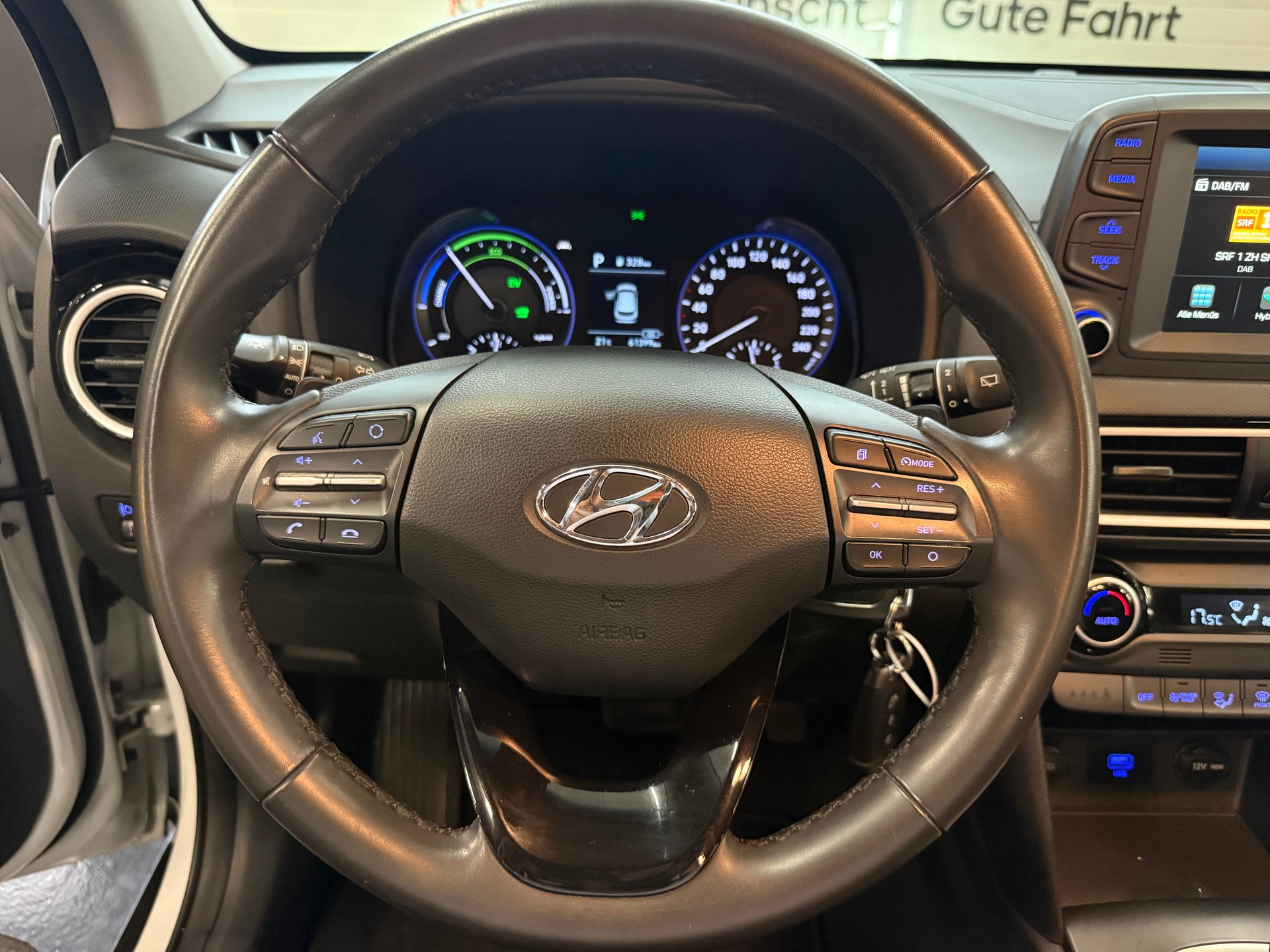 HYUNDAI Kona 1.6 GDi HEV Vertex DCT-image-17