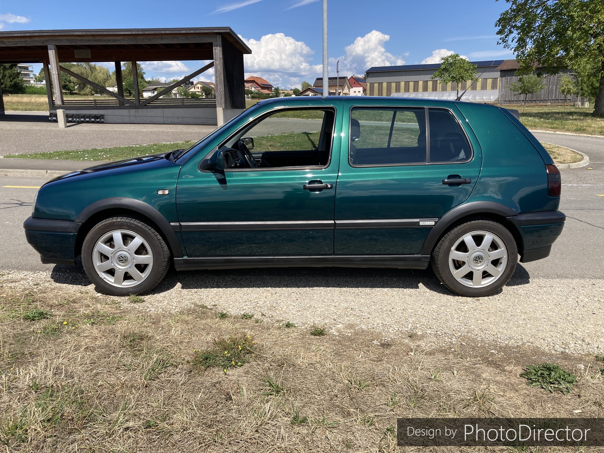 VW Golf 2000 Swiss Topl. ABS-image-2