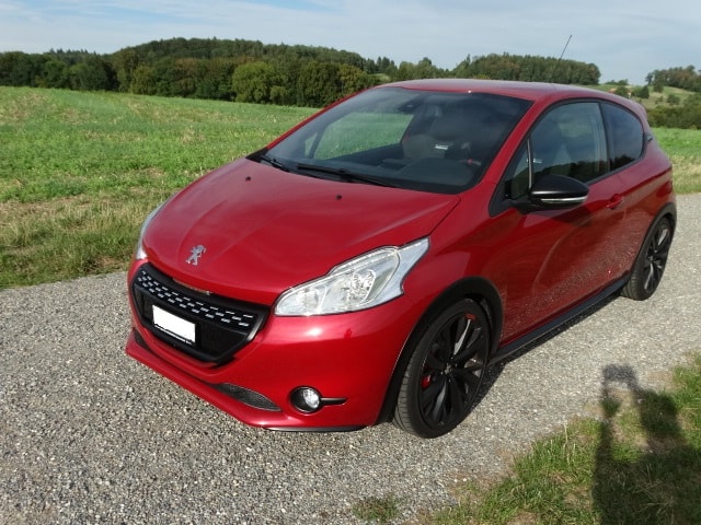 PEUGEOT 208 1.6 Turbo GTi 30th-image-1