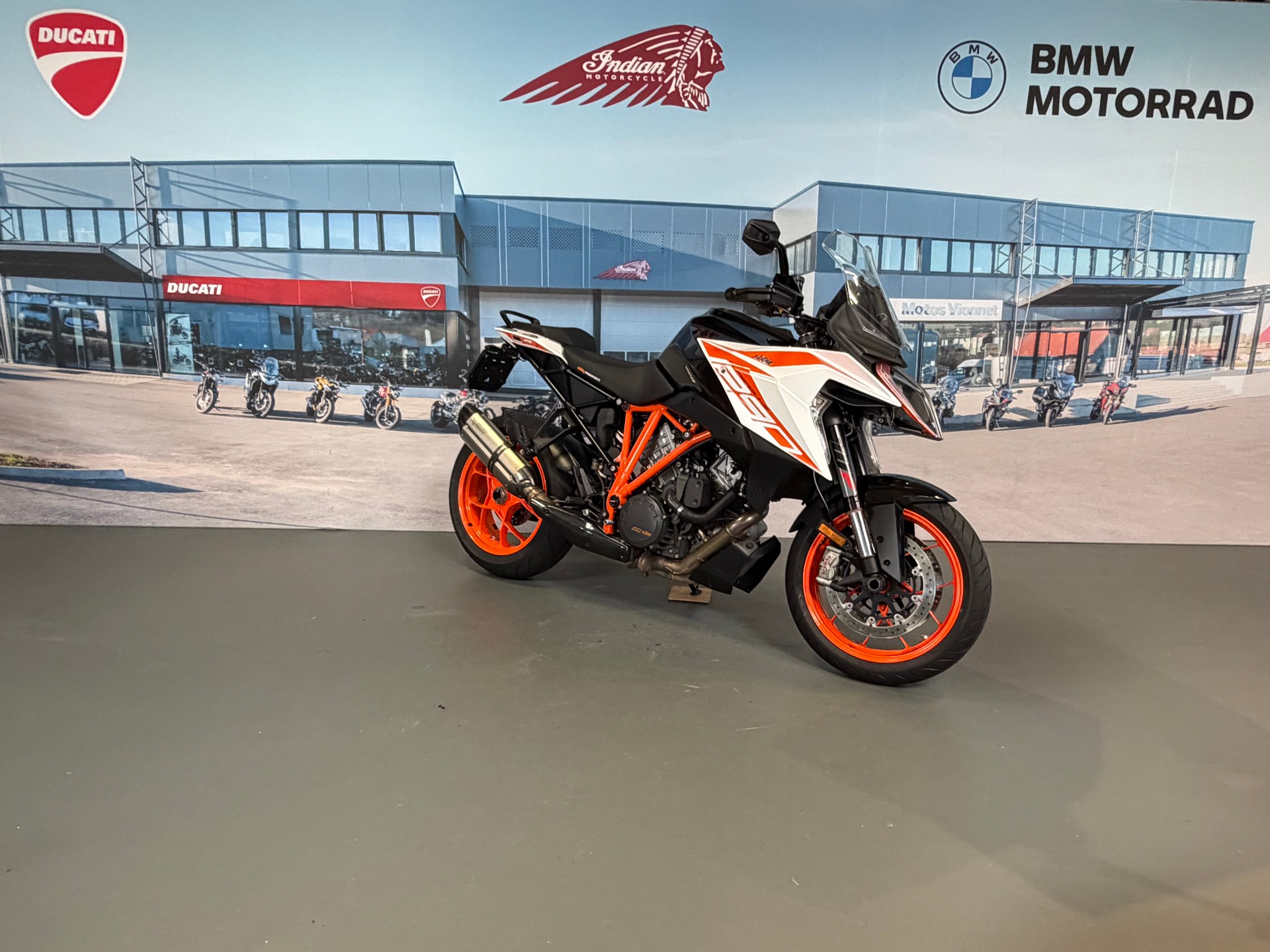 KTM 1290 Super Duke GT