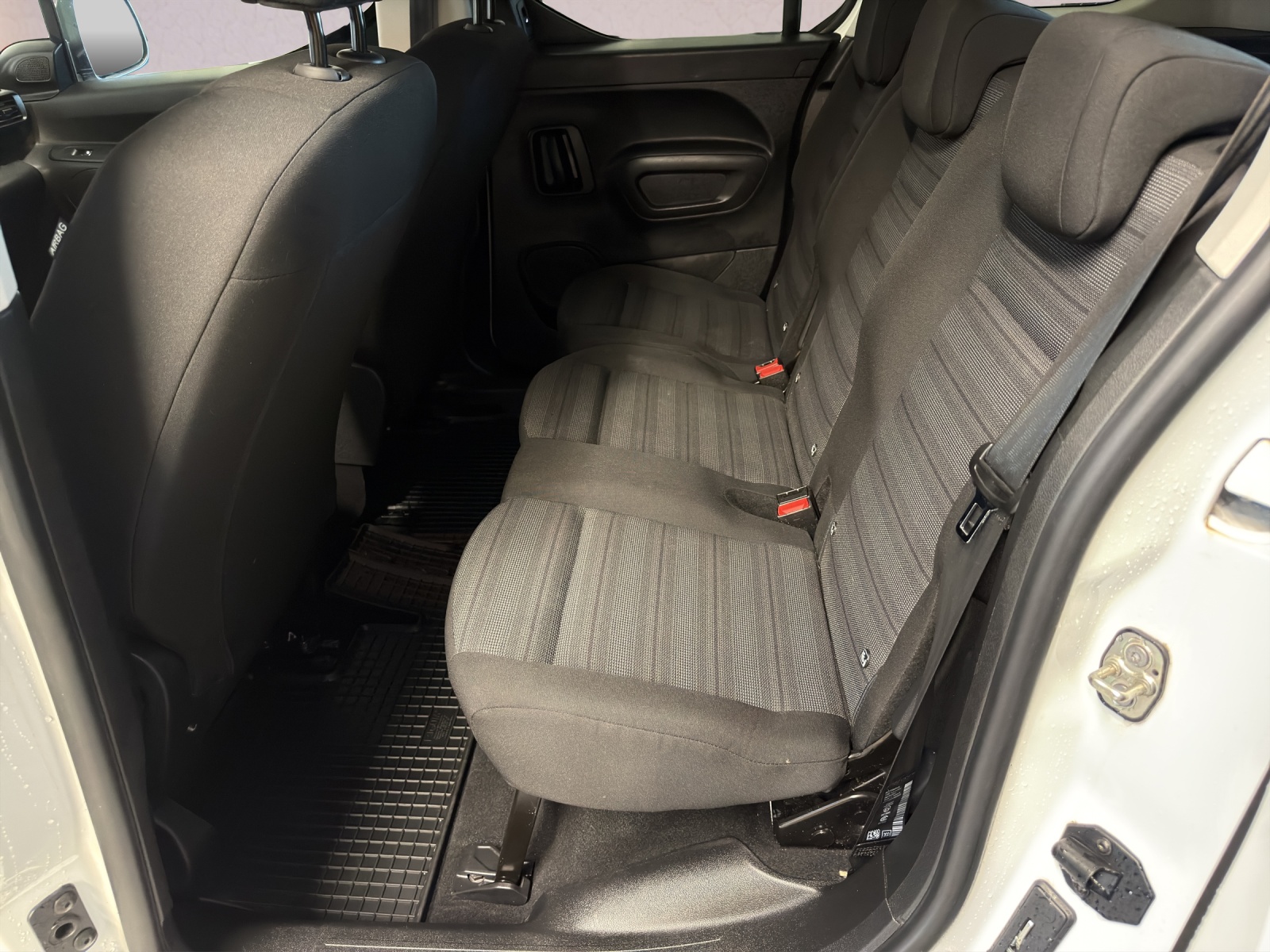OPEL Combo Life 1.5 Elegance-image-14