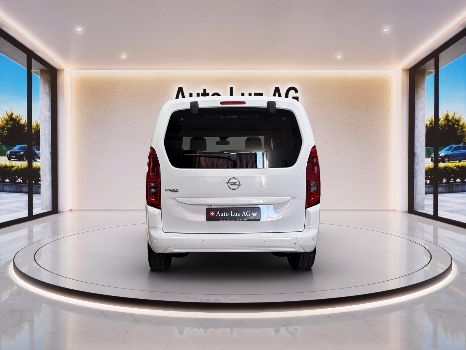 OPEL Combo Life 1.5 Elegance-showroom-element-2