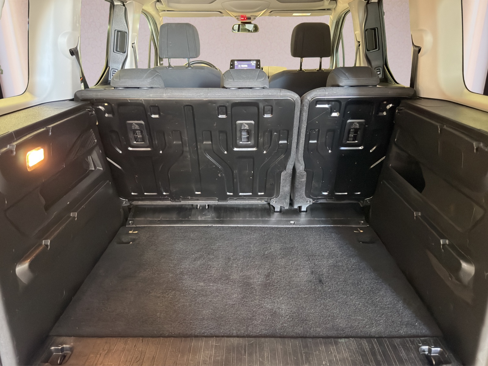OPEL Combo Life 1.5 Elegance-image-17