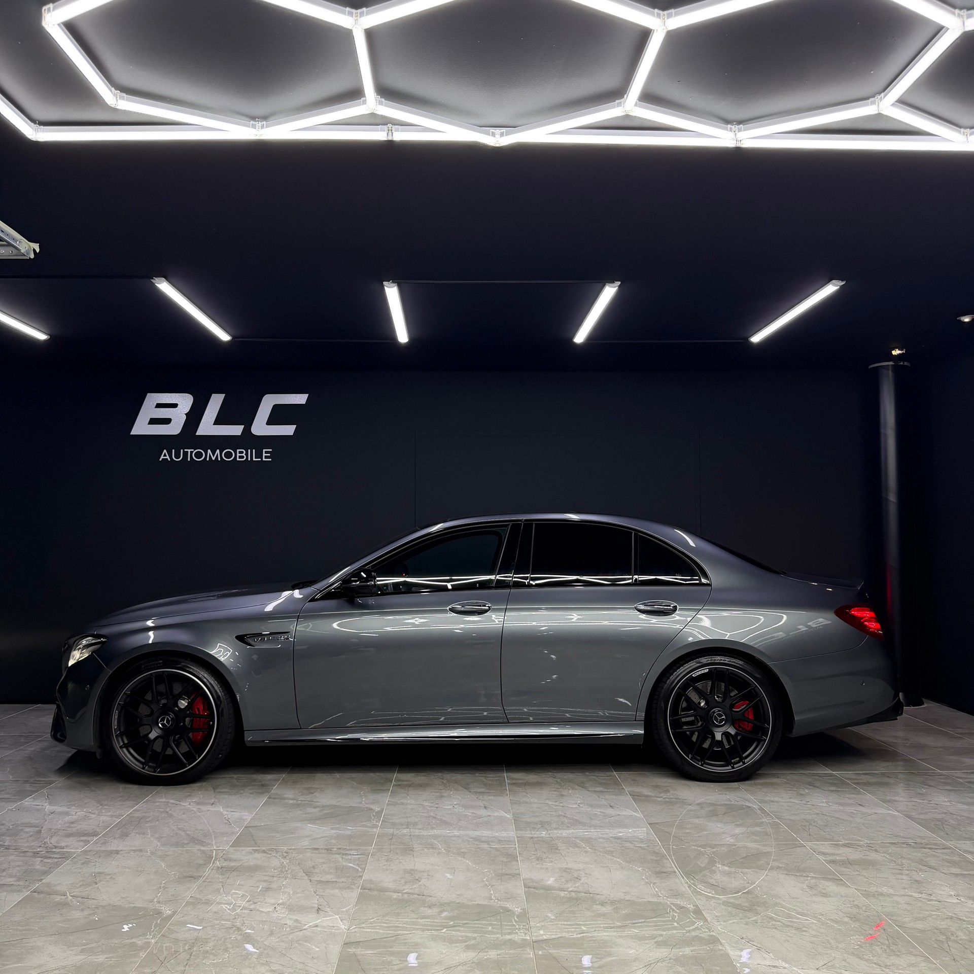 MERCEDES-BENZ E 63 AMG S 4Matic Speedshift MCT-image-2