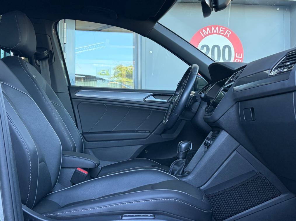 VW Tiguan 2.0TSI Highline 4Motion DSG-image-11