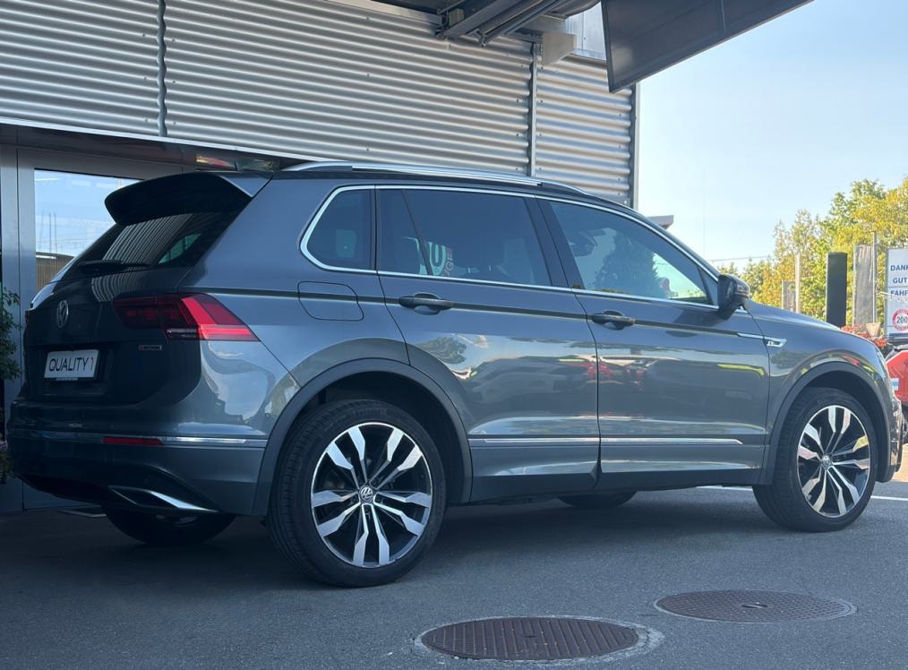VW Tiguan 2.0TSI Highline 4Motion DSG-image-2