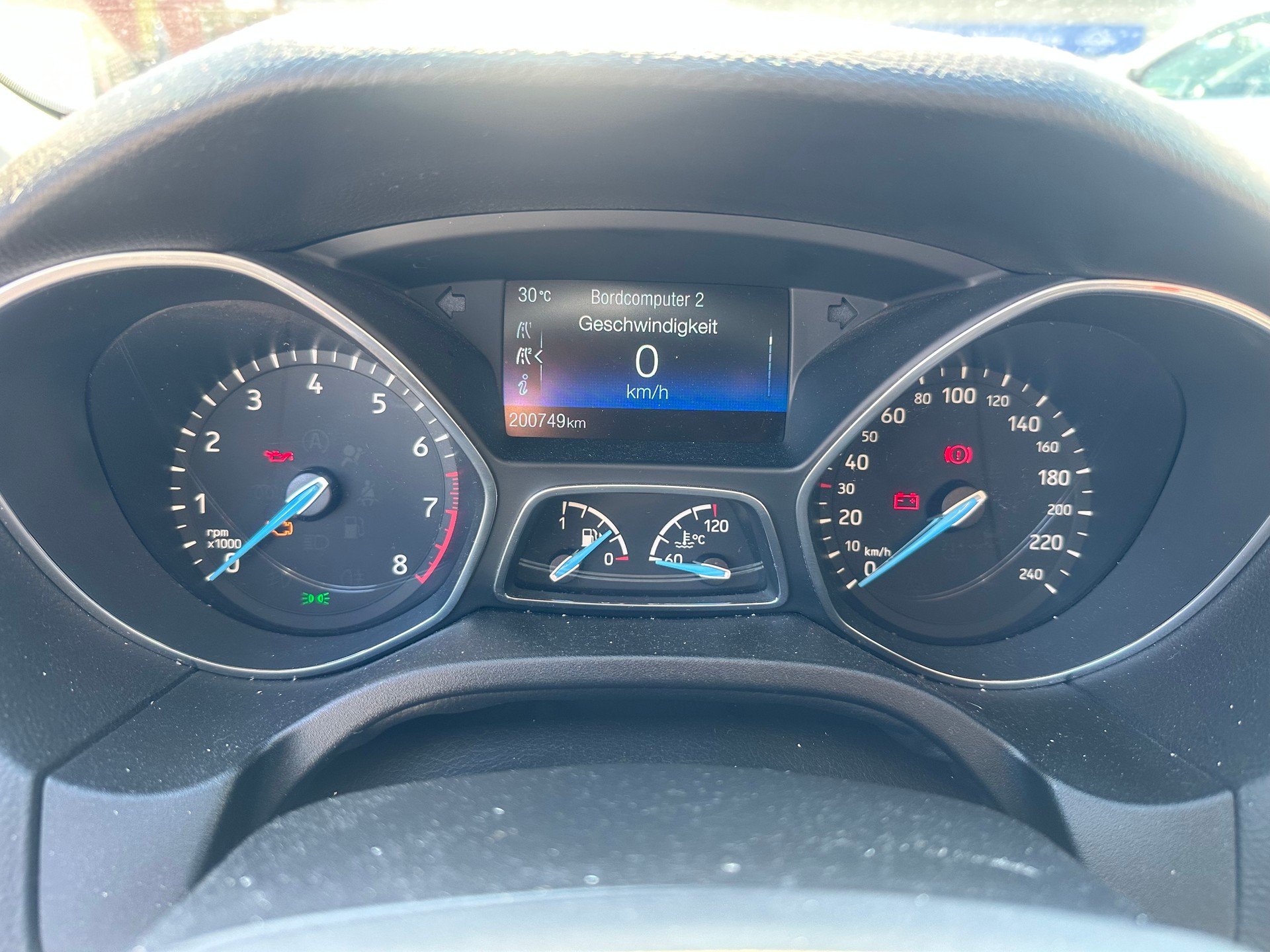 FORD Focus 1.0 SCTi Trend-image-9