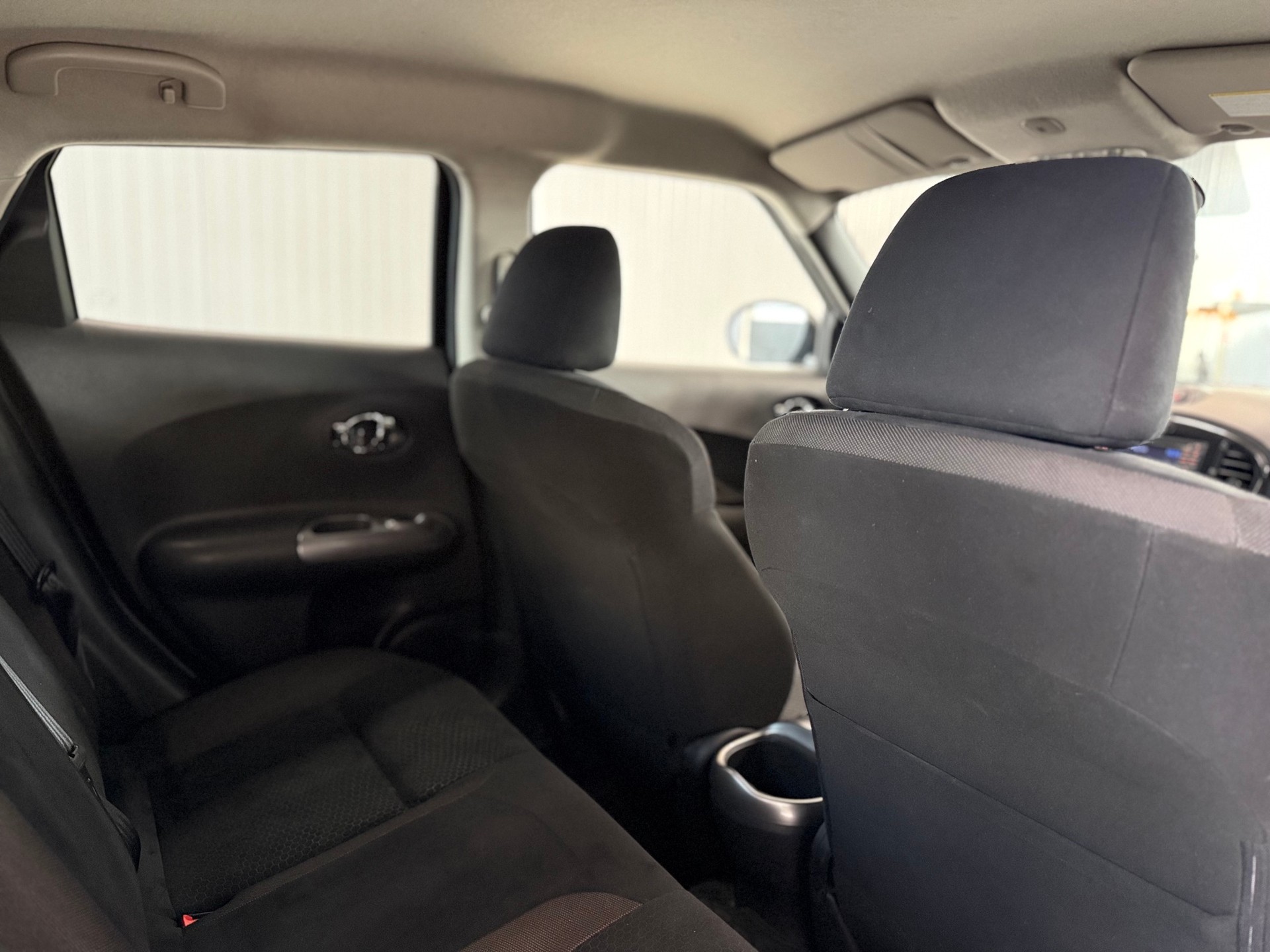 NISSAN Juke 1.6 DIG-T tekna-image-9