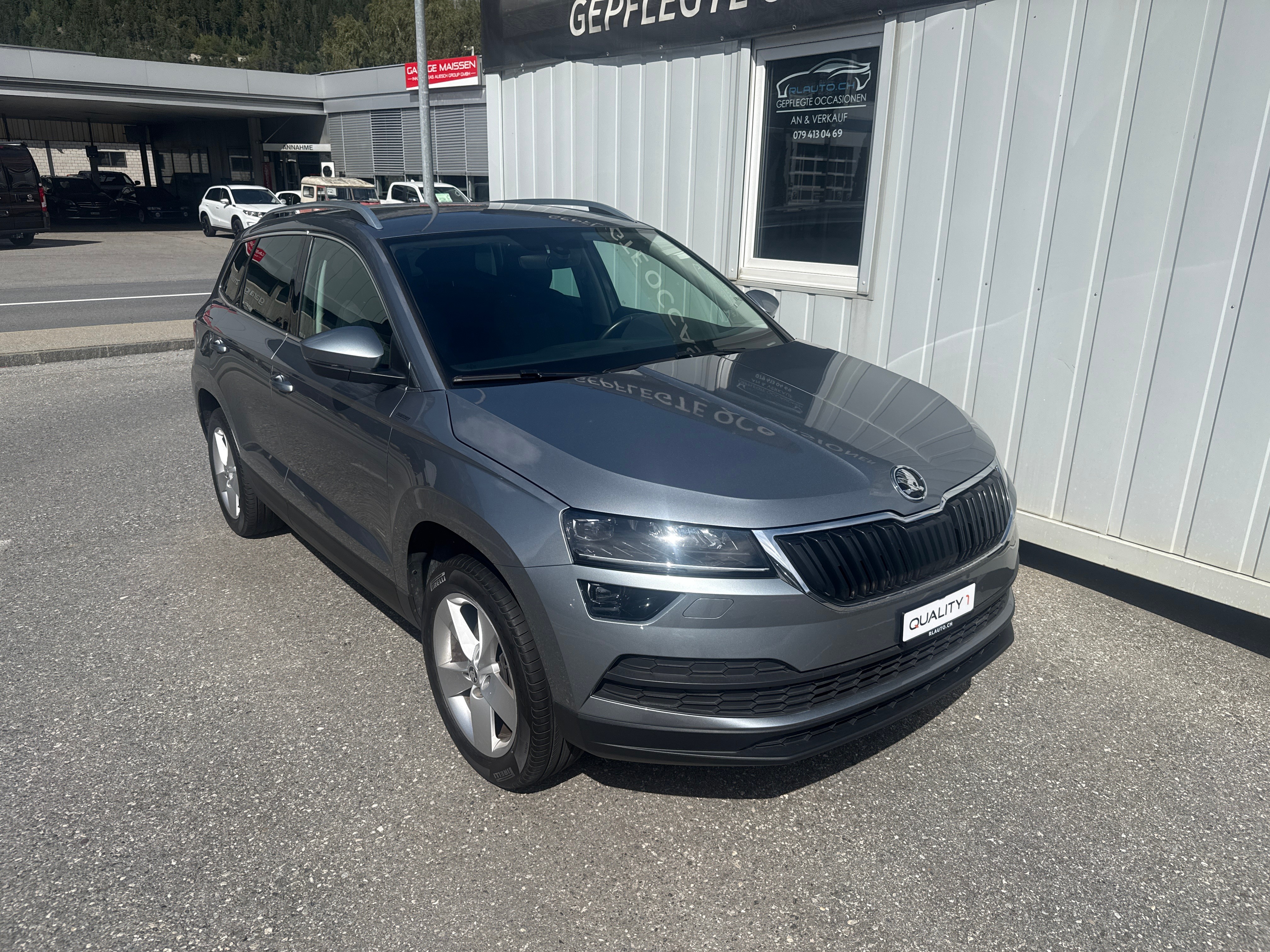 Car photo