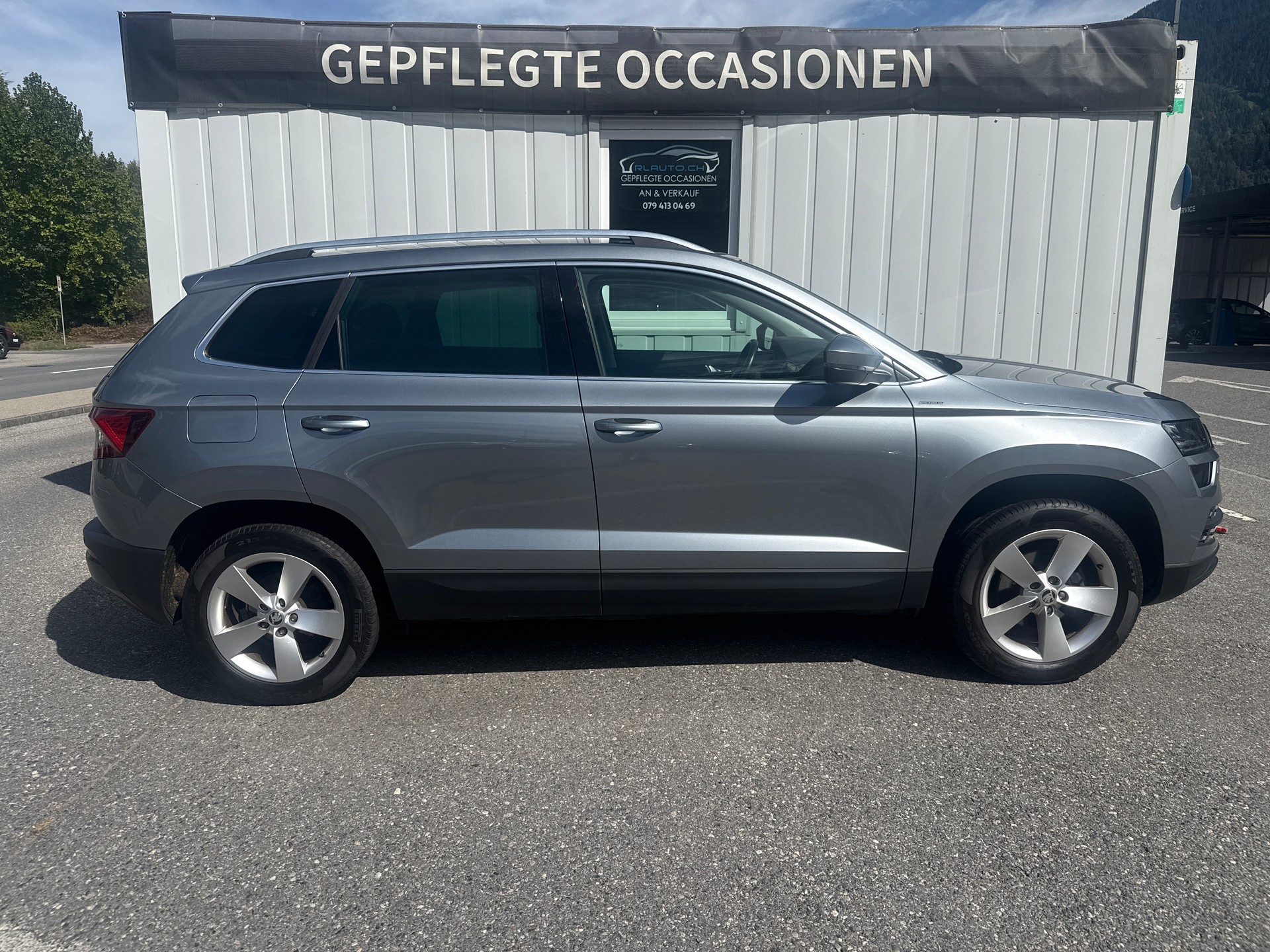 SKODA Karoq 1.5 TSI ACT Style DSG-showroom-element-2