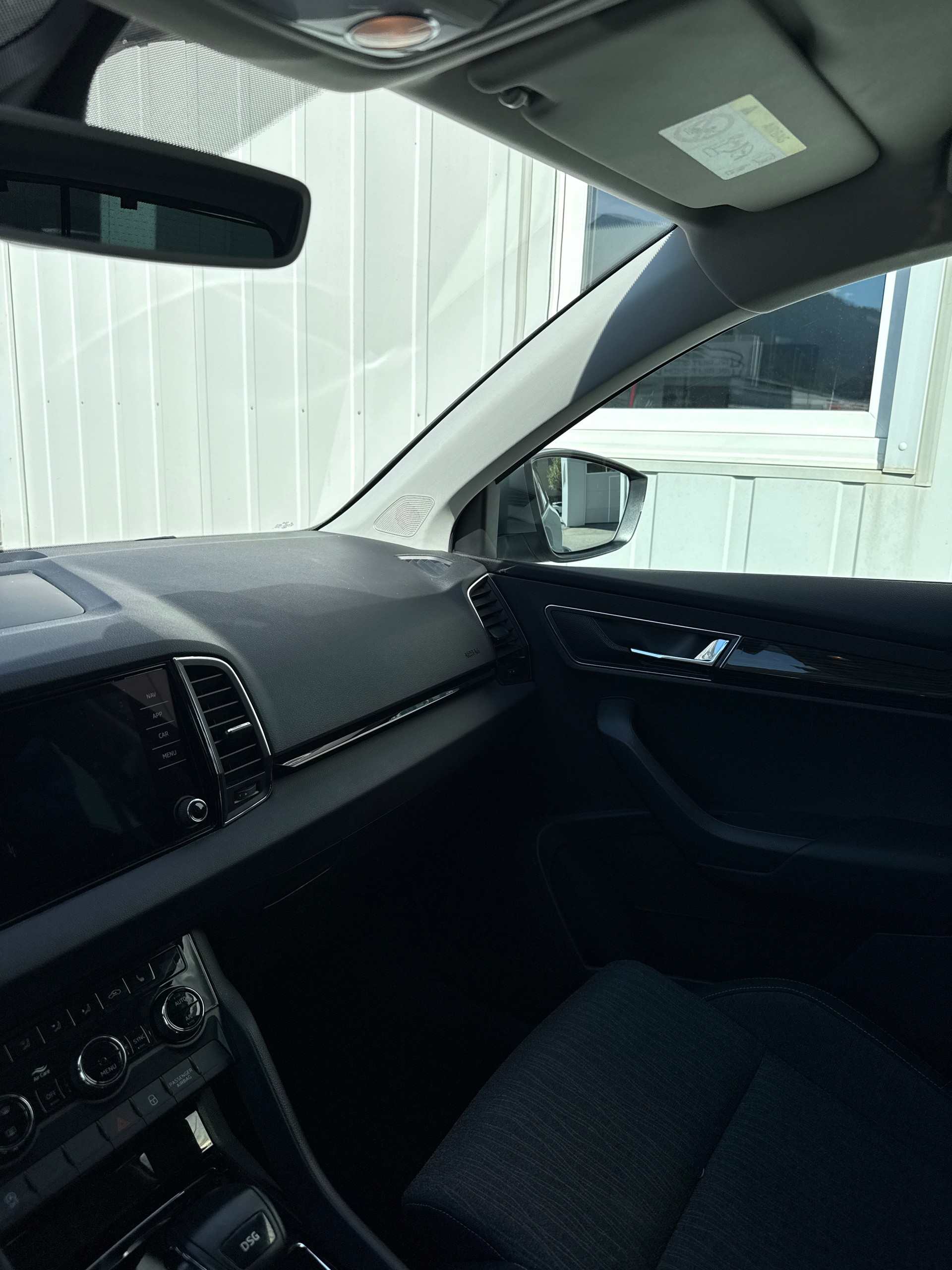 SKODA Karoq 1.5 TSI ACT Style DSG-image-14