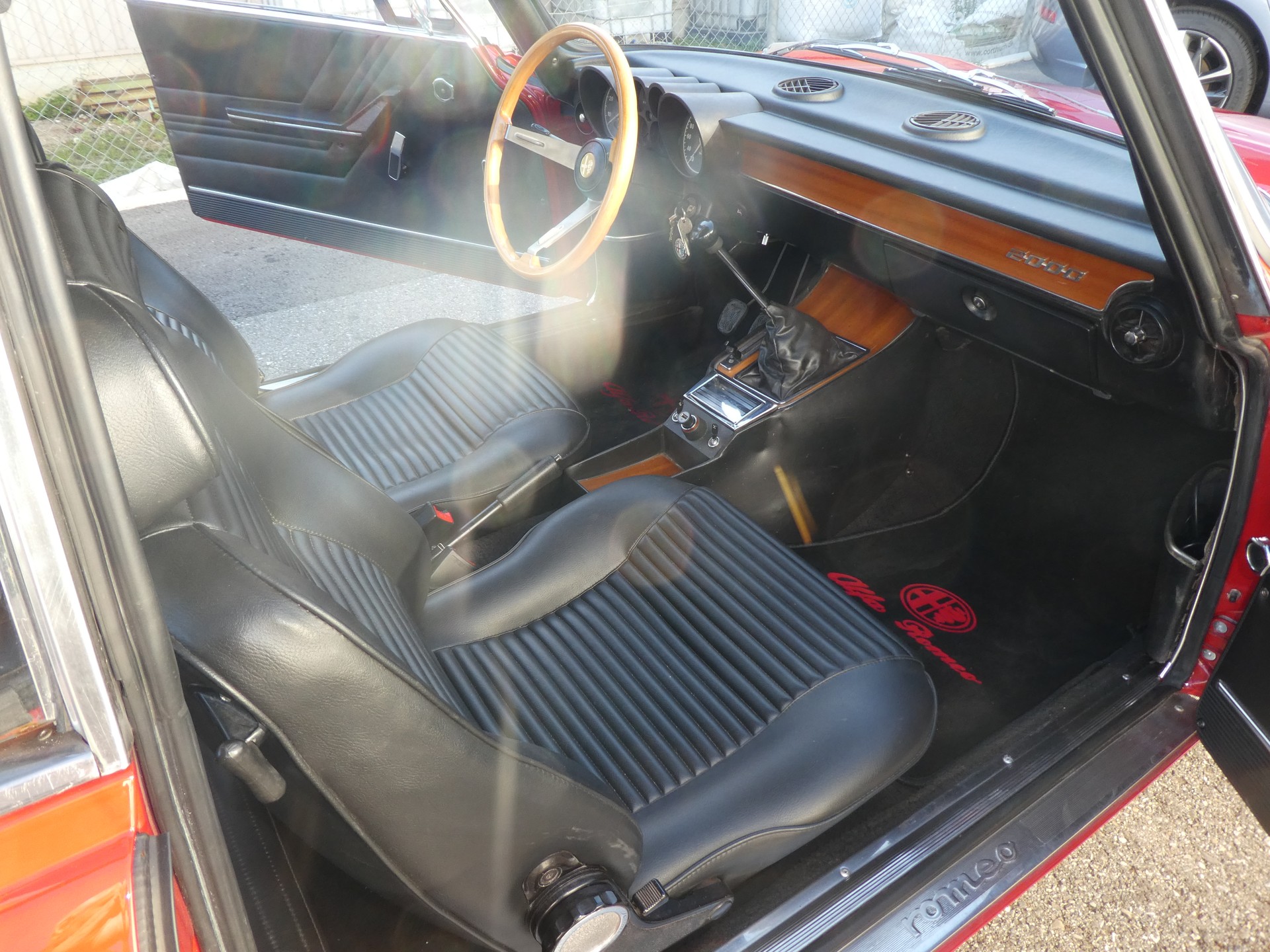 ALFA ROMEO 2000 Bertone Veteran-image-10