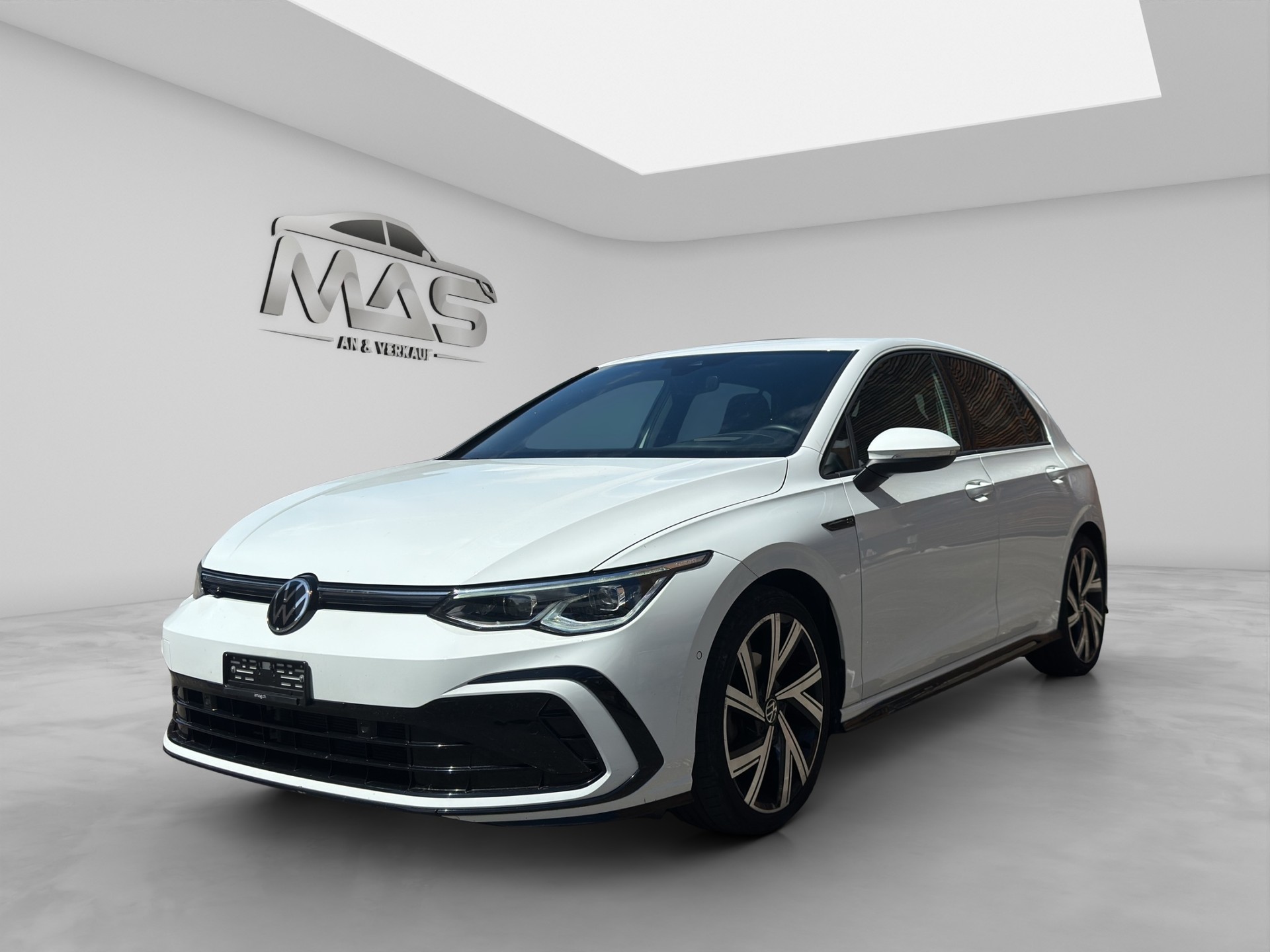VW Golf 1.5 eTSI mHEV ACT R-Line DSG-image-0