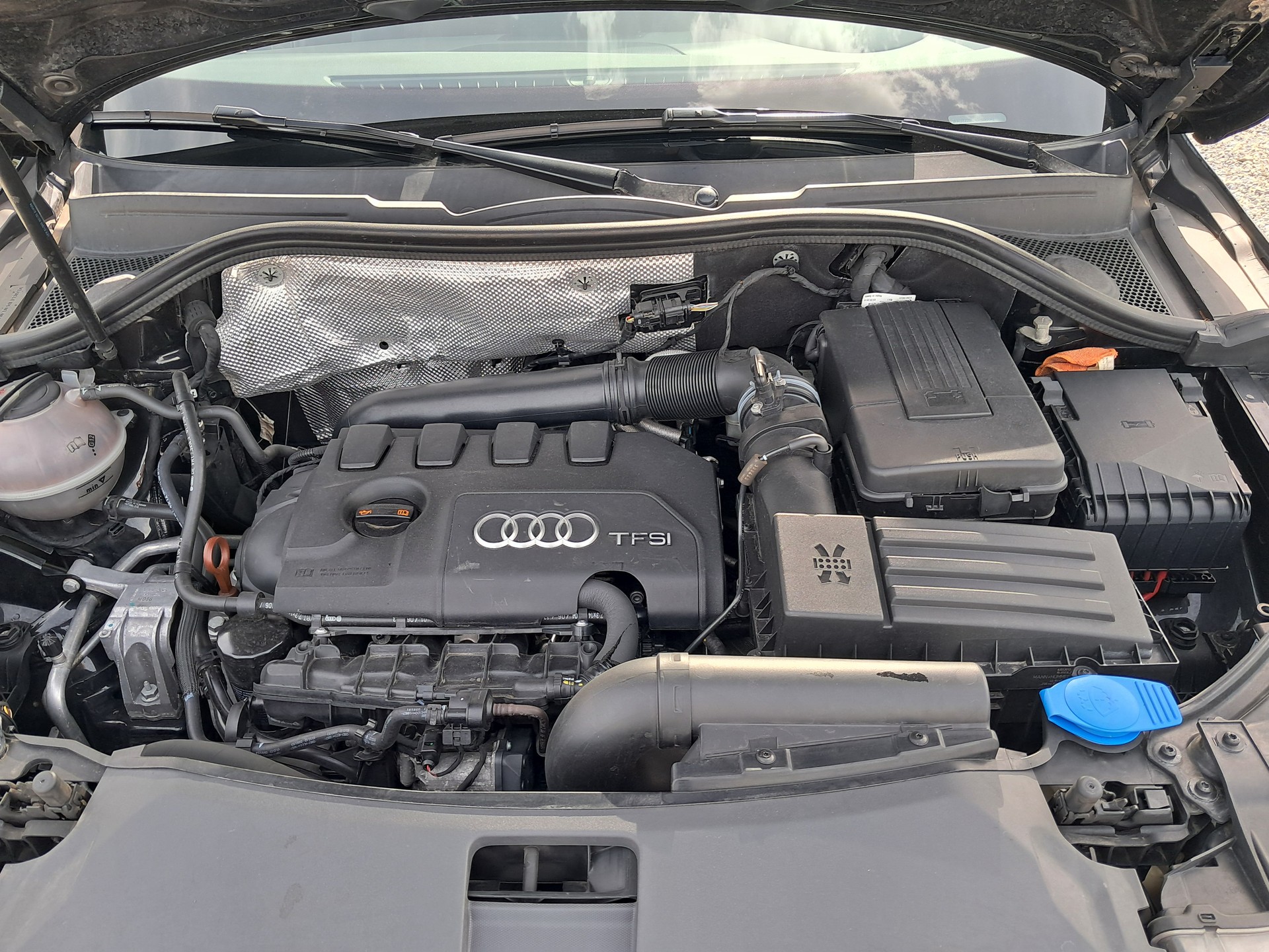 AUDI 2.0 TFSI quattro S-Tronic-image-2