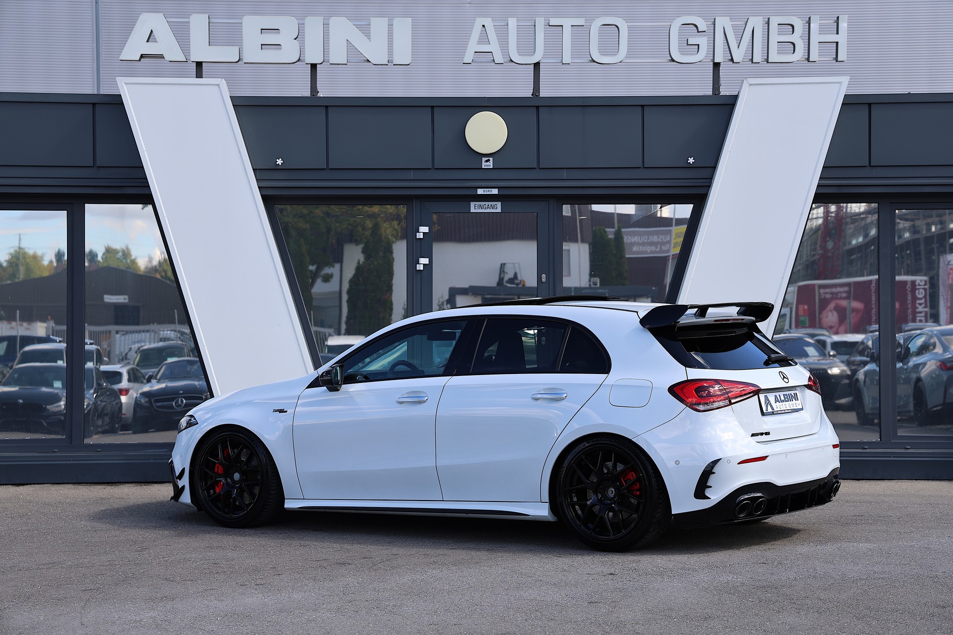 MERCEDES-BENZ A 45 S AMG 4matic+ *Aero Paket*-image-3