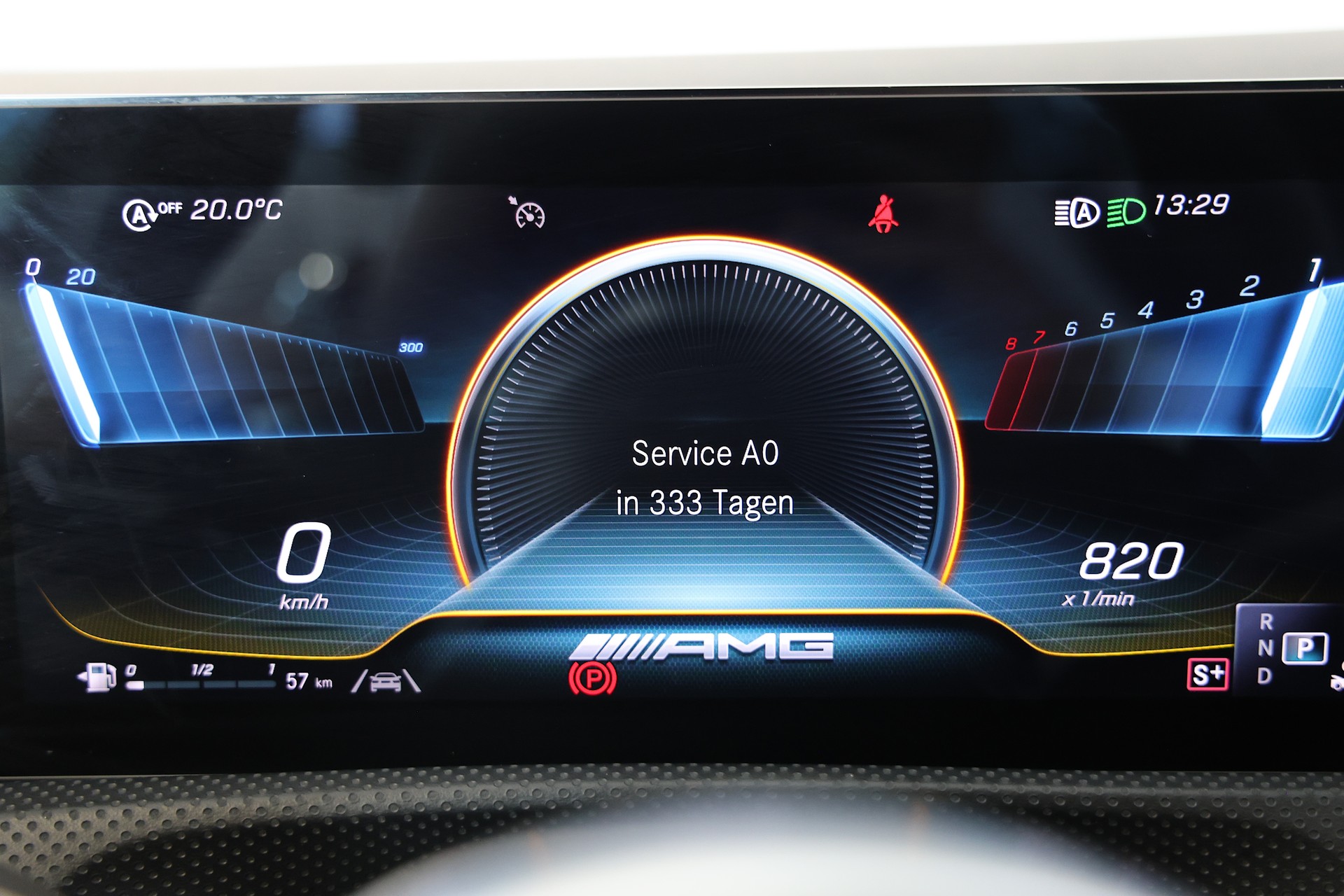 MERCEDES-BENZ A 45 S AMG 4matic+ *Aero Paket*-image-18