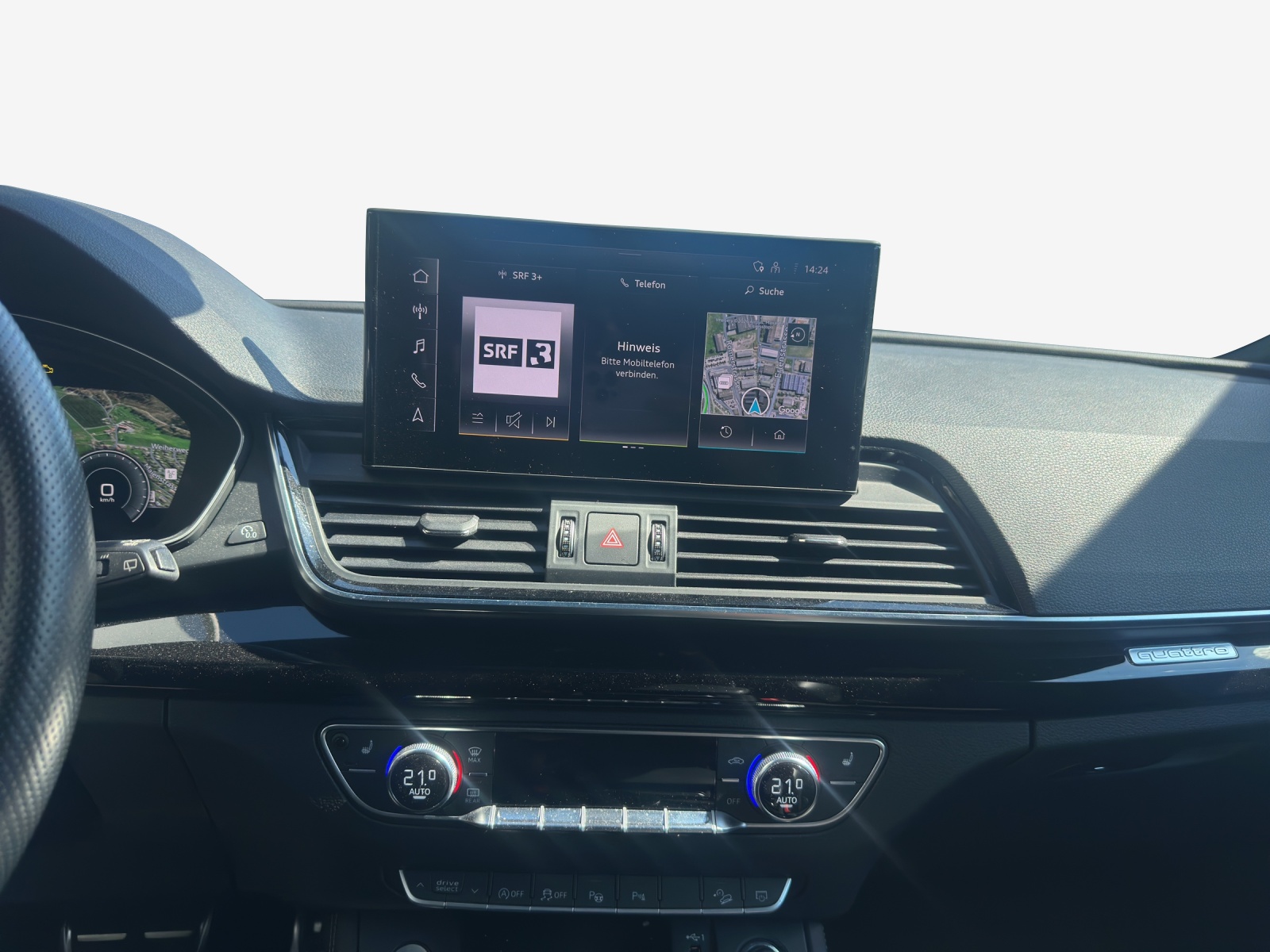 AUDI Q5 45 TFSI Black Edition quattro S-tronic-image-10