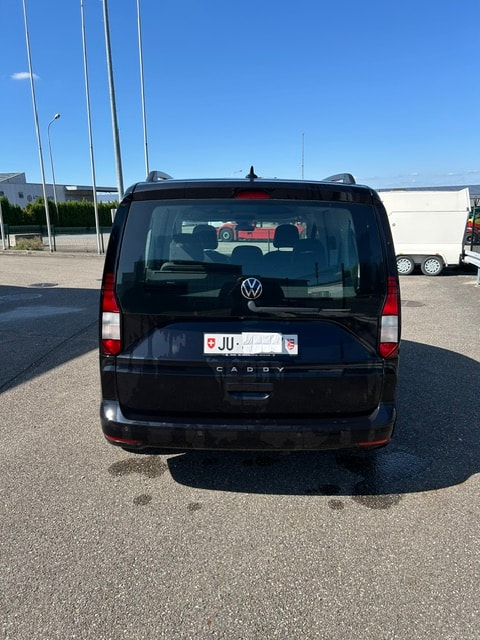 VW Caddy 2.0 TDI Life DSG-image-1