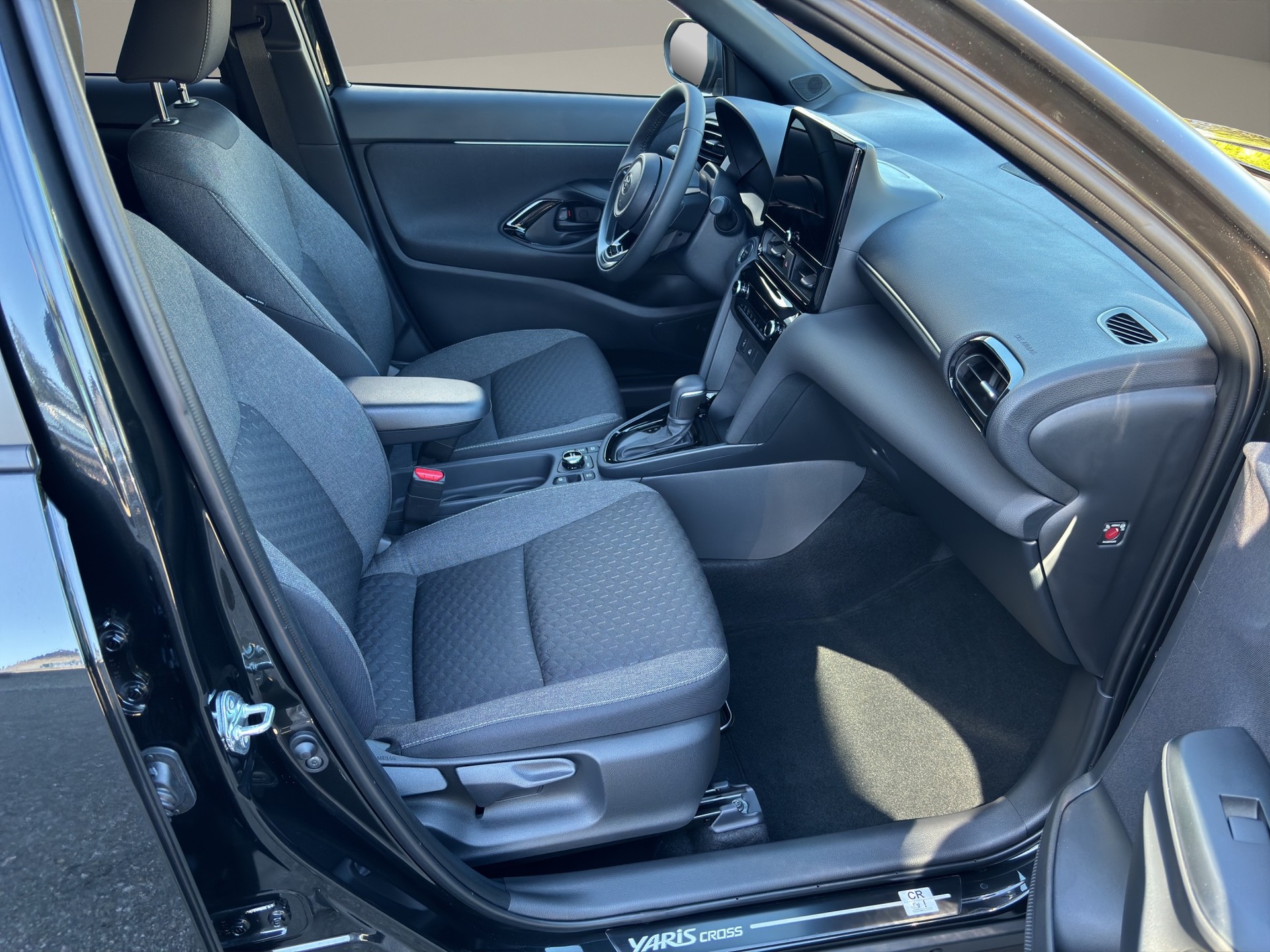 TOYOTA Yaris Cross 1.5 Trend AWDi e-CVT-image-16