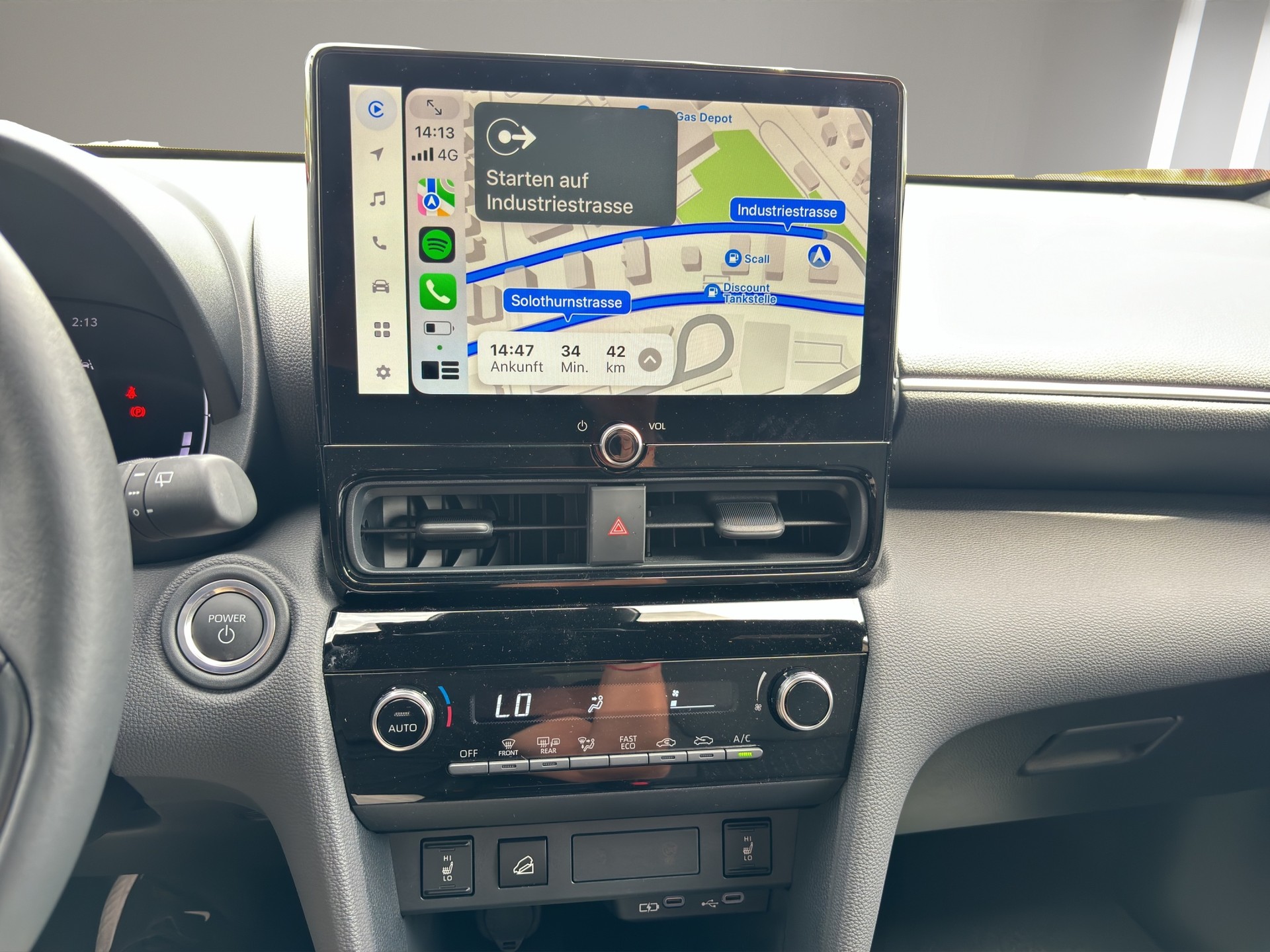 TOYOTA Yaris Cross 1.5 Trend AWDi e-CVT-image-27