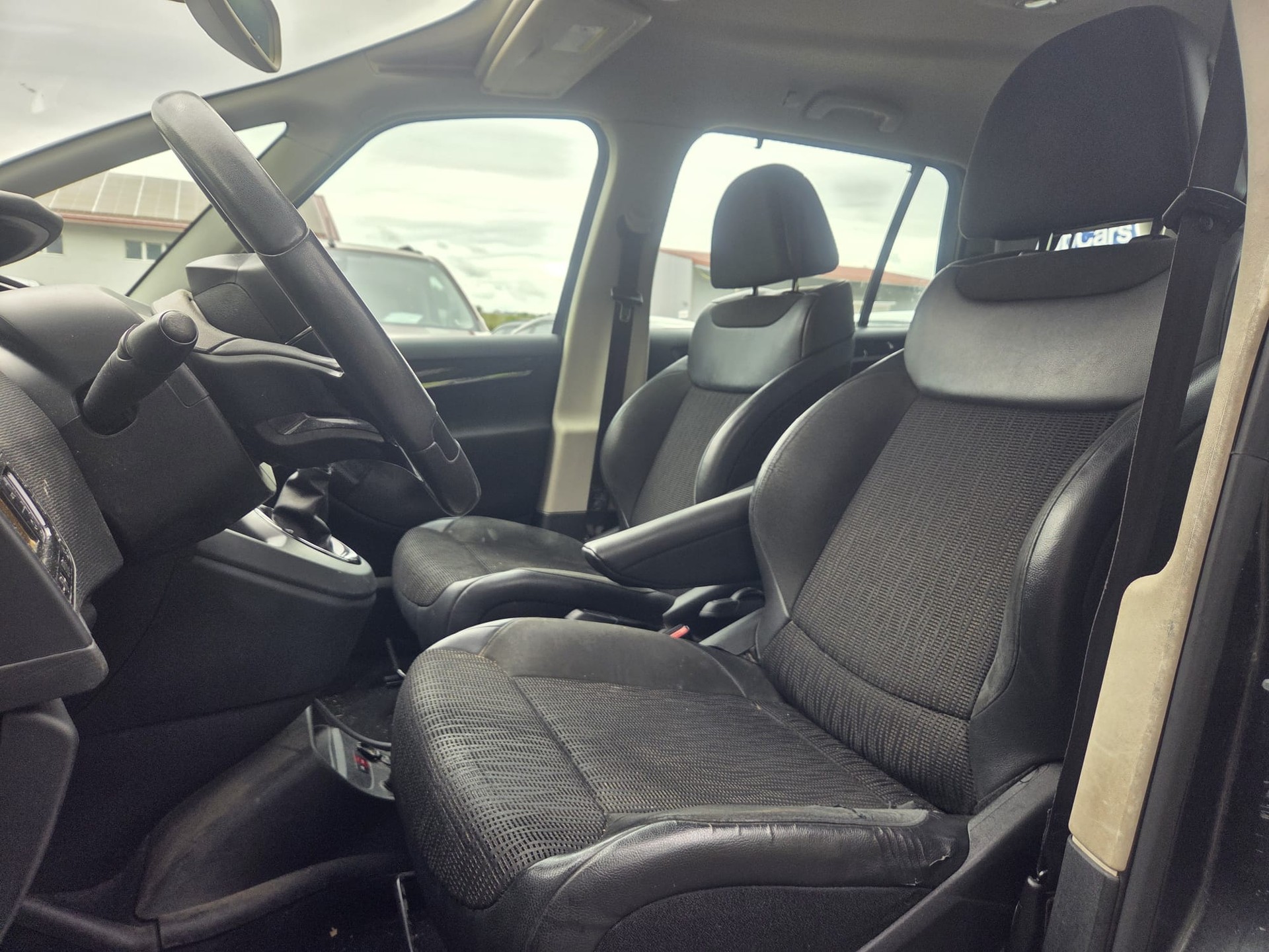 CITROEN Grand C4 Picasso 2.0 HDI Exclusive ** 7 Platz **-image-4