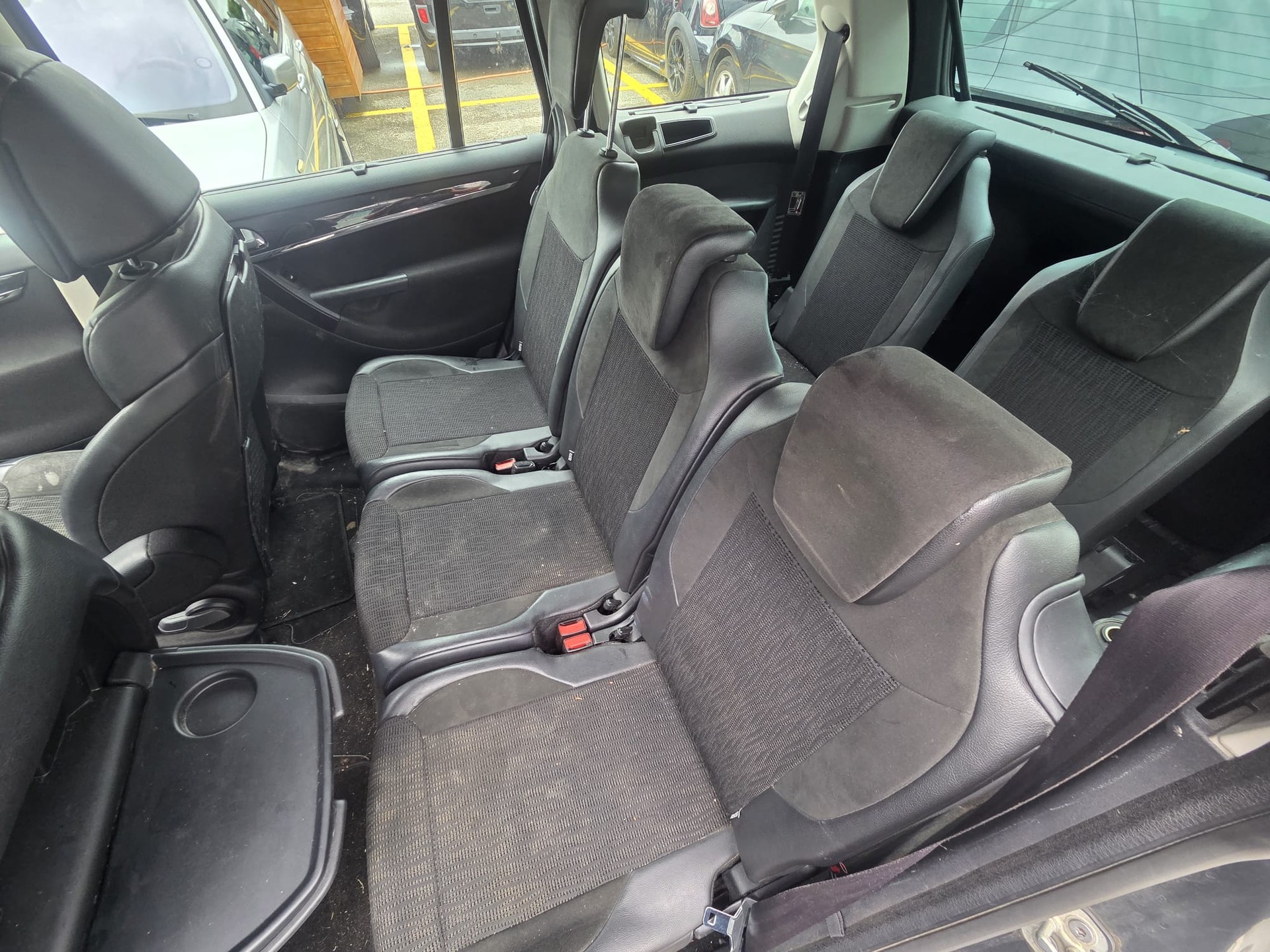 CITROEN Grand C4 Picasso 2.0 HDI Exclusive ** 7 Platz **-image-9