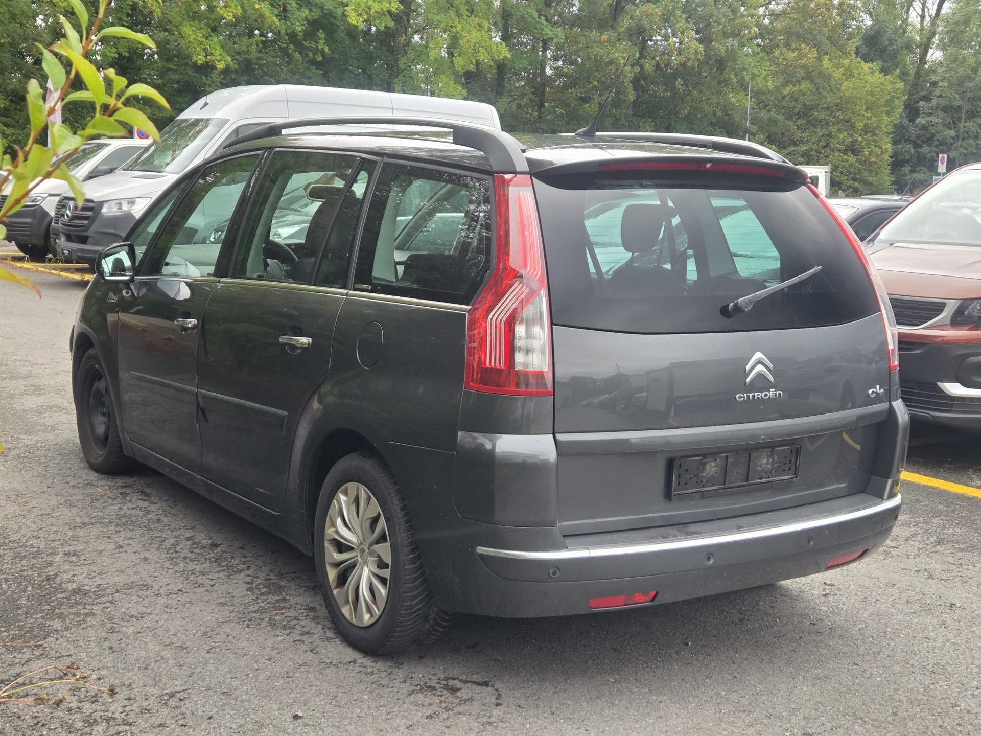 CITROEN Grand C4 Picasso 2.0 HDI Exclusive ** 7 Platz **-image-2