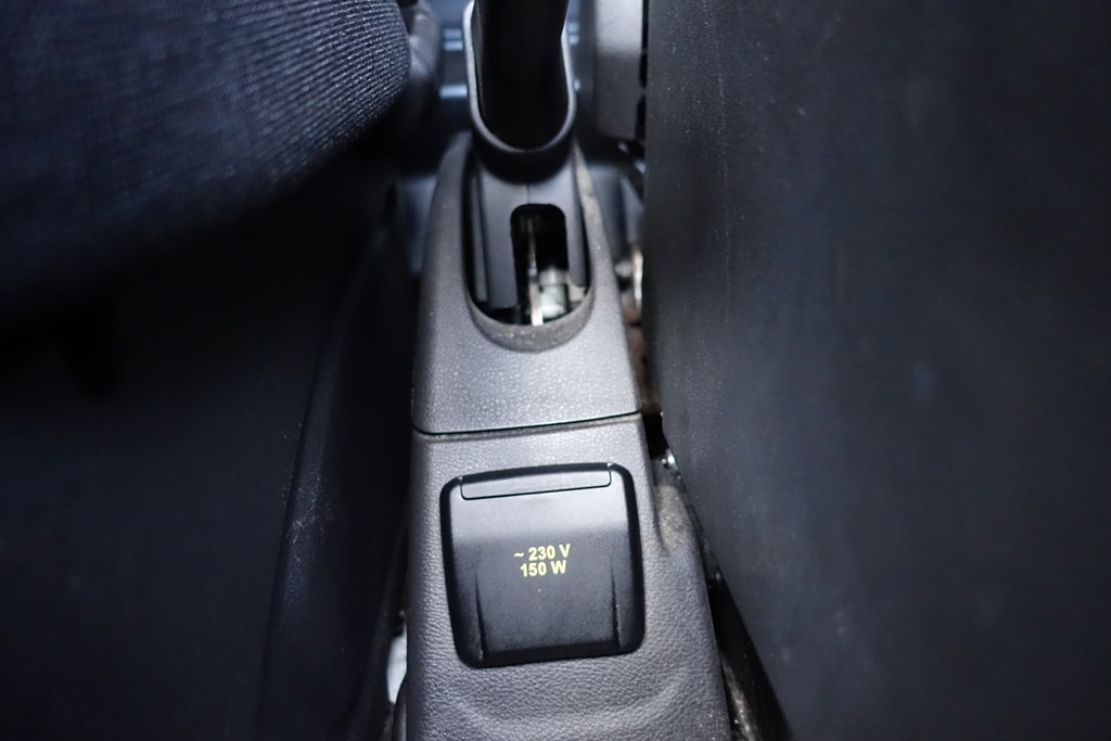 FORD Transit Van 290 L2H2 Trend FWD-image-8