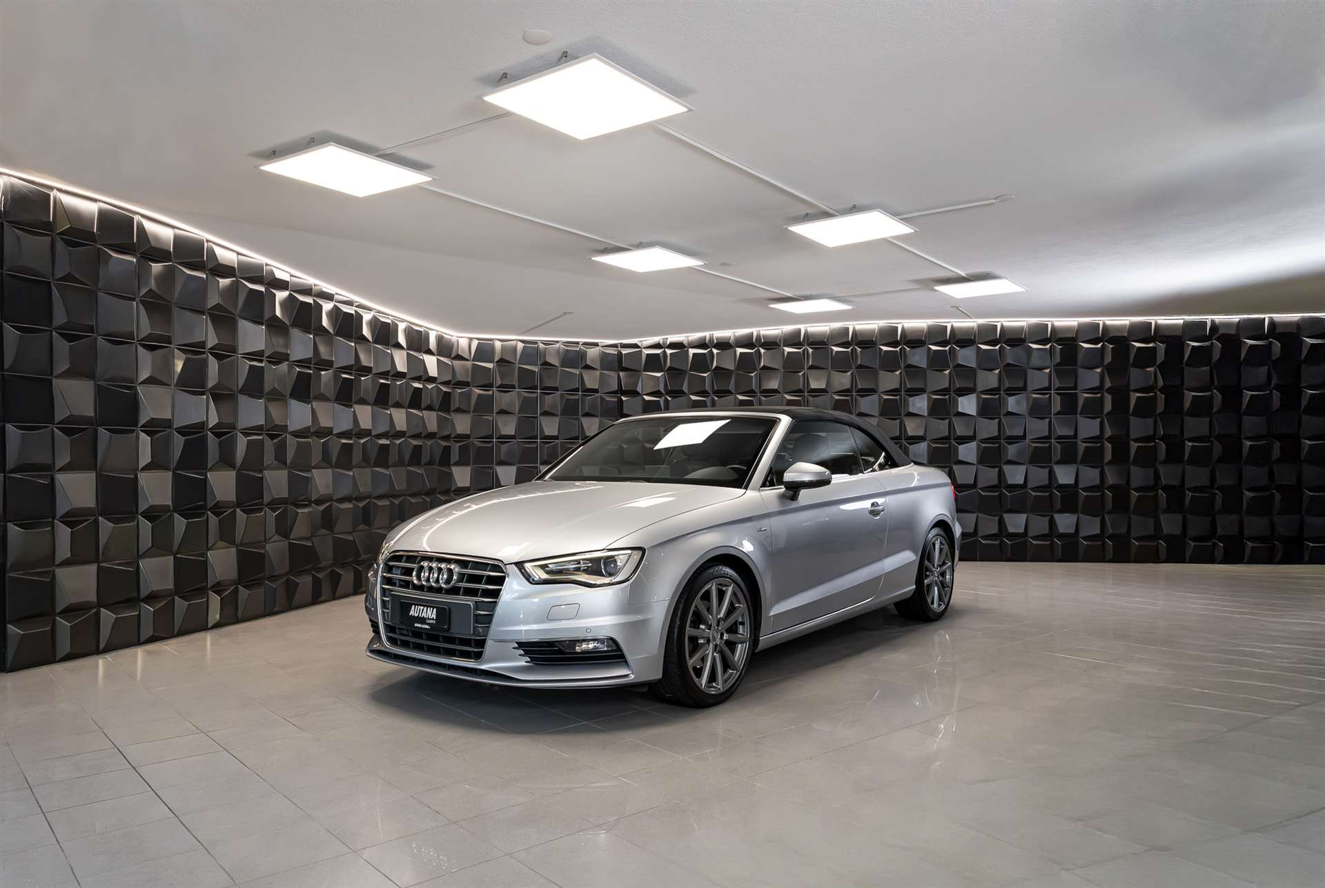 AUDI A3 Cabriolet 1.4 TFSI S-Line S-tronic-image-1