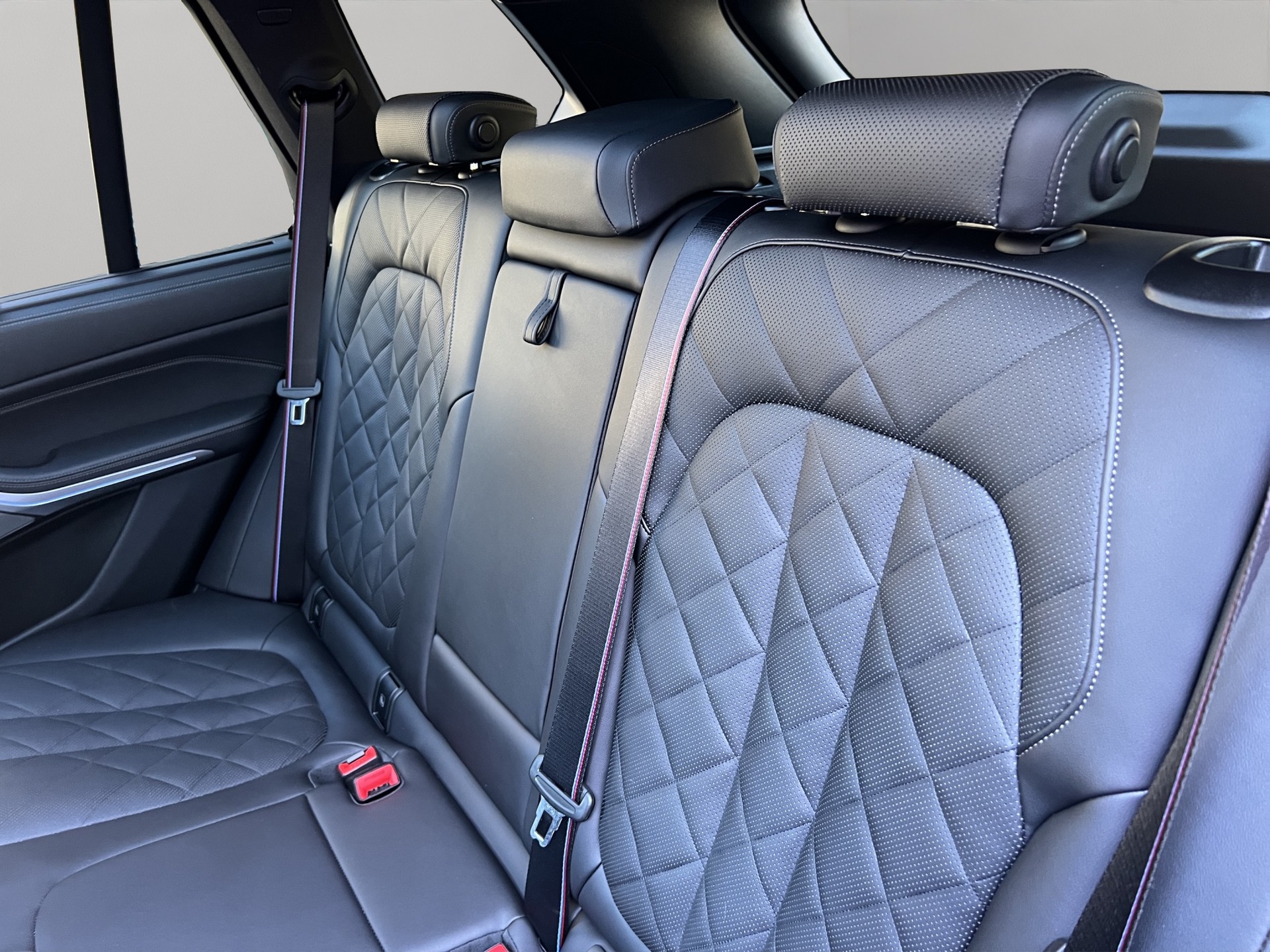 BMW X5 xDrive 50e M Sport Pro Steptronic-image-18