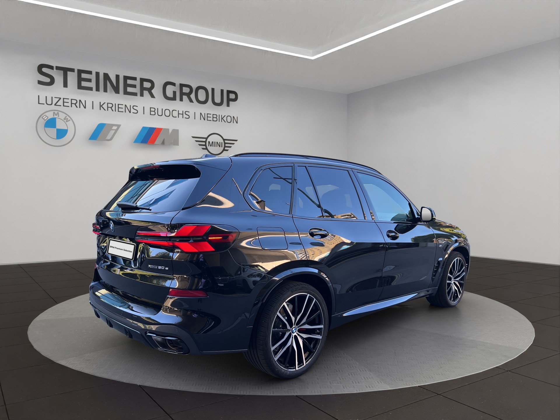 BMW X5 xDrive 50e M Sport Pro Steptronic-image-4