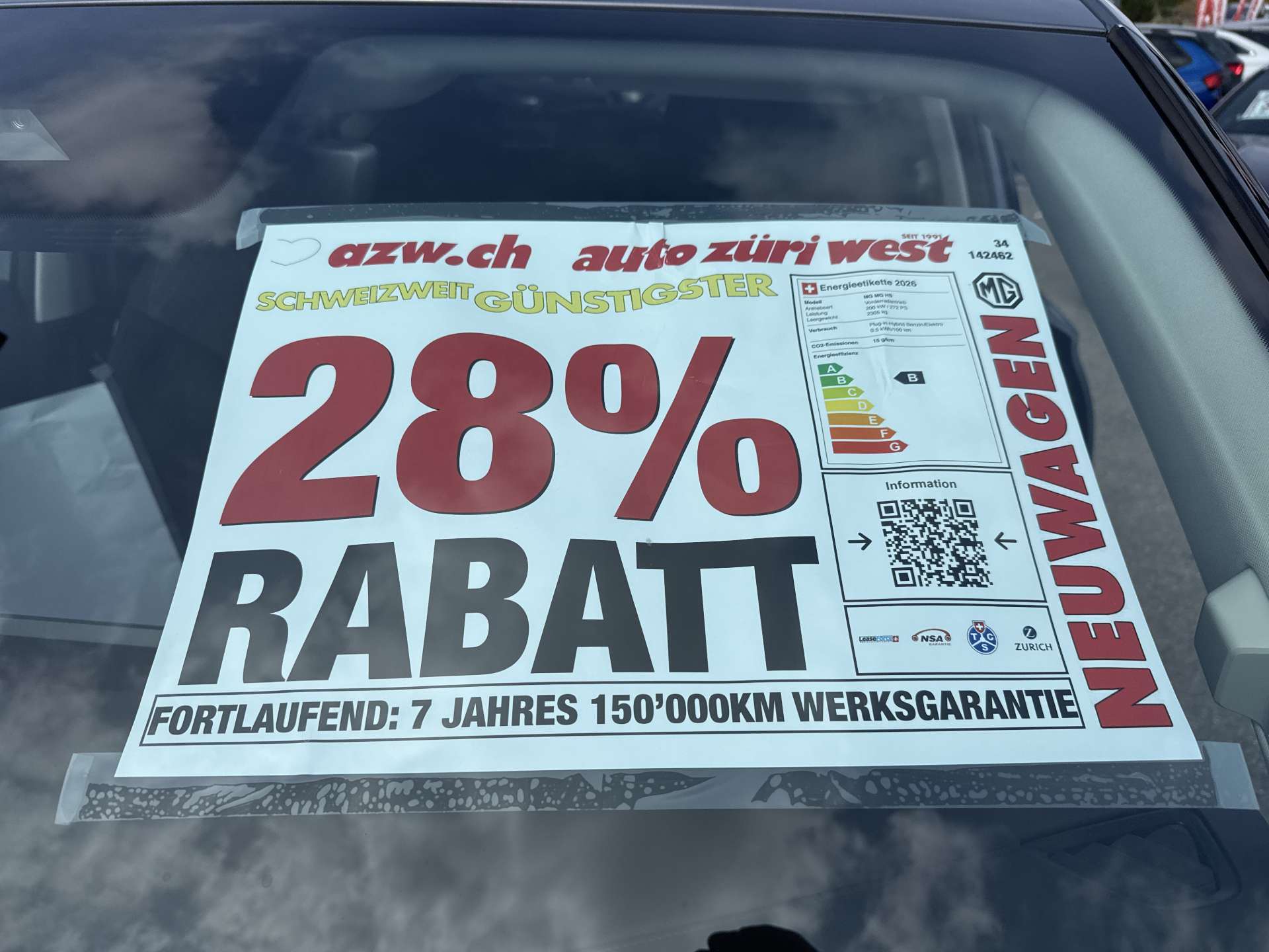 MG HS 1.5 T PHEV Comfort 272PS Automat-image-3