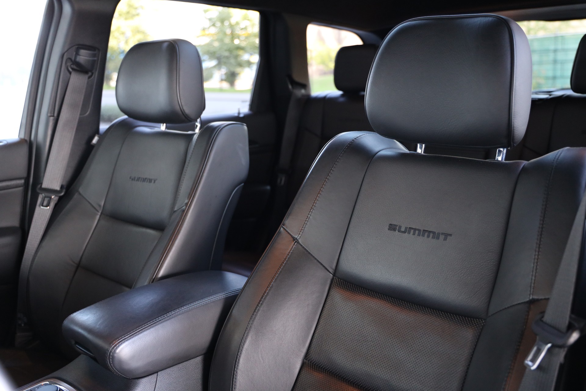 JEEP 3.0 CRD 250 Summit-image-9