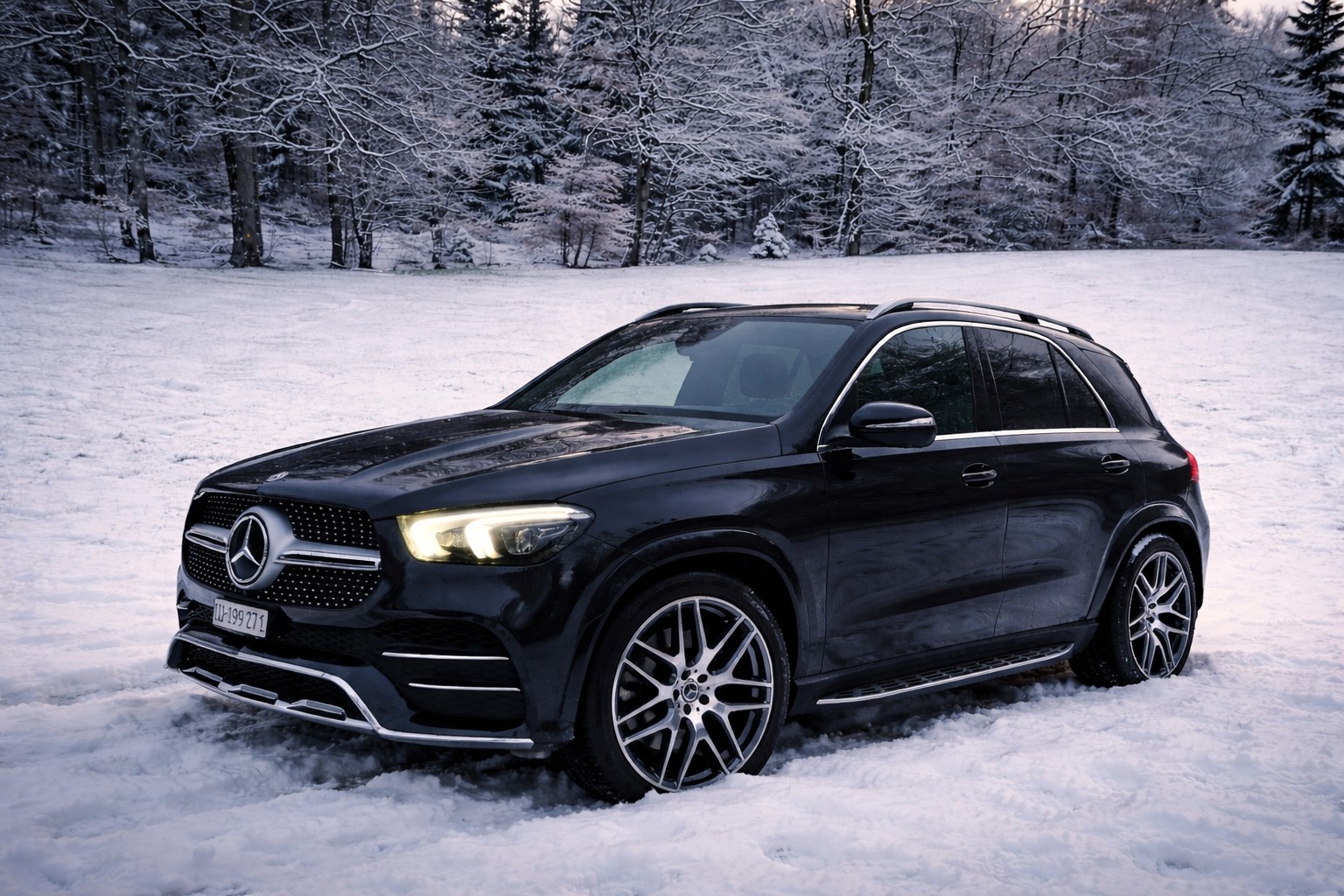 MERCEDES-BENZ GLE 300 d AMG Line 4matic-image-1